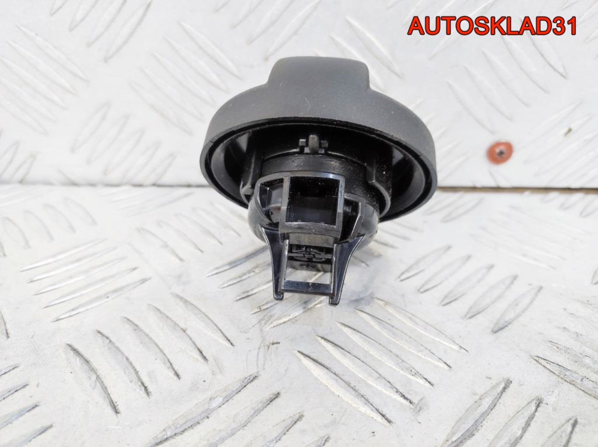 Крышка топливного бака Peugeot 208 1508G0, 900 рублей, Дубовое