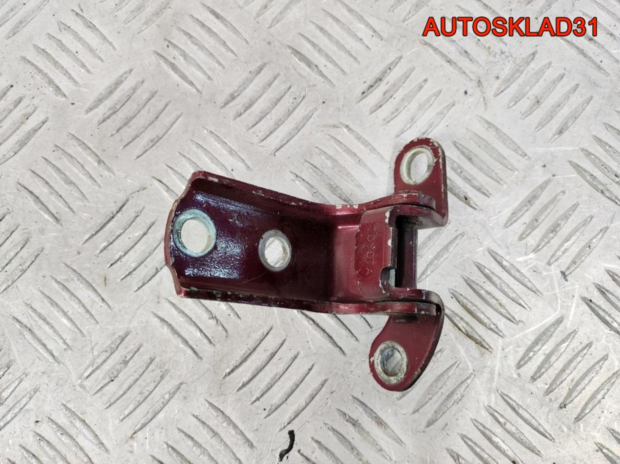 Петля двери задней левой нижняя Toyota Avensis 2, 500 рублей, Дубовое