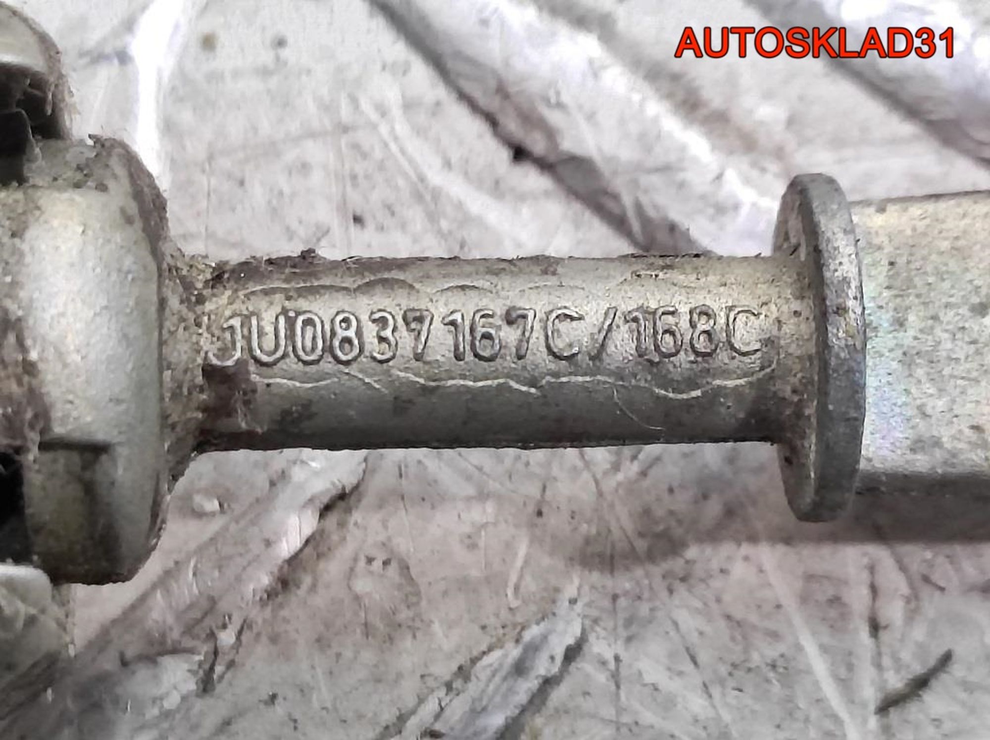 Комплект замок зажигания и личинки с ключом VW Golf 4  4B0905851B, 4500 рублей, Дубовое