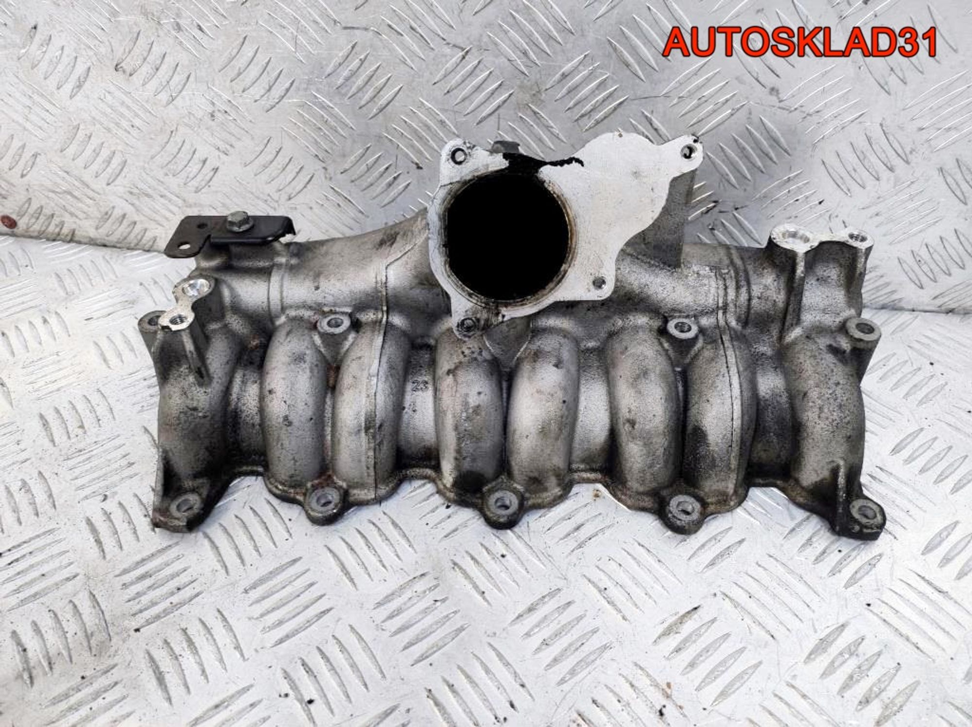 Коллектор впускной VW Passat B6 2,0 BKP 03G129713, 2100 рублей, Дубовое