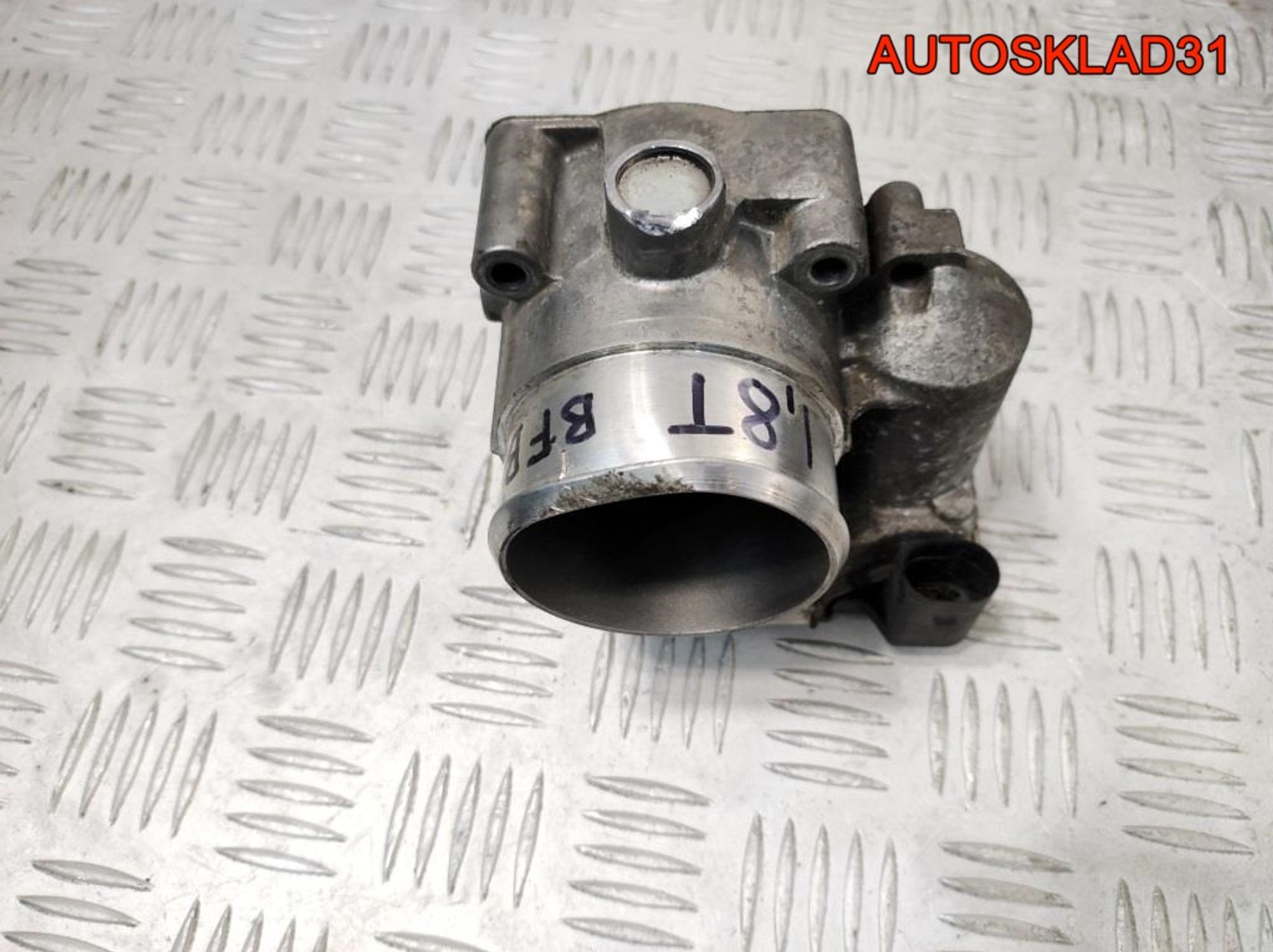 Заслонка дроссельная Audi A4 B7 1,8 BFB Бензин 06B133062M, 7000 рублей, Дубовое