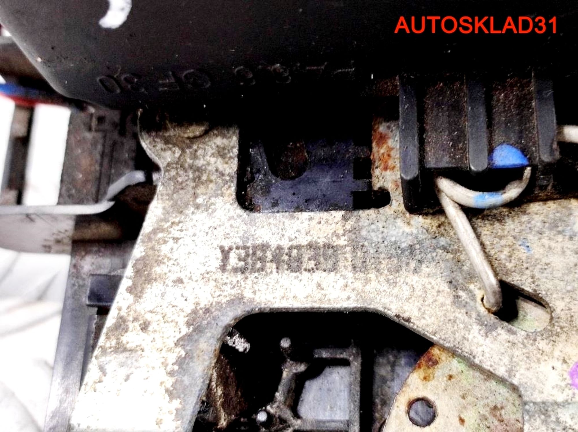 Замок двери задней левой VW Passat B5 3B4839015B, 2000 рублей, Дубовое