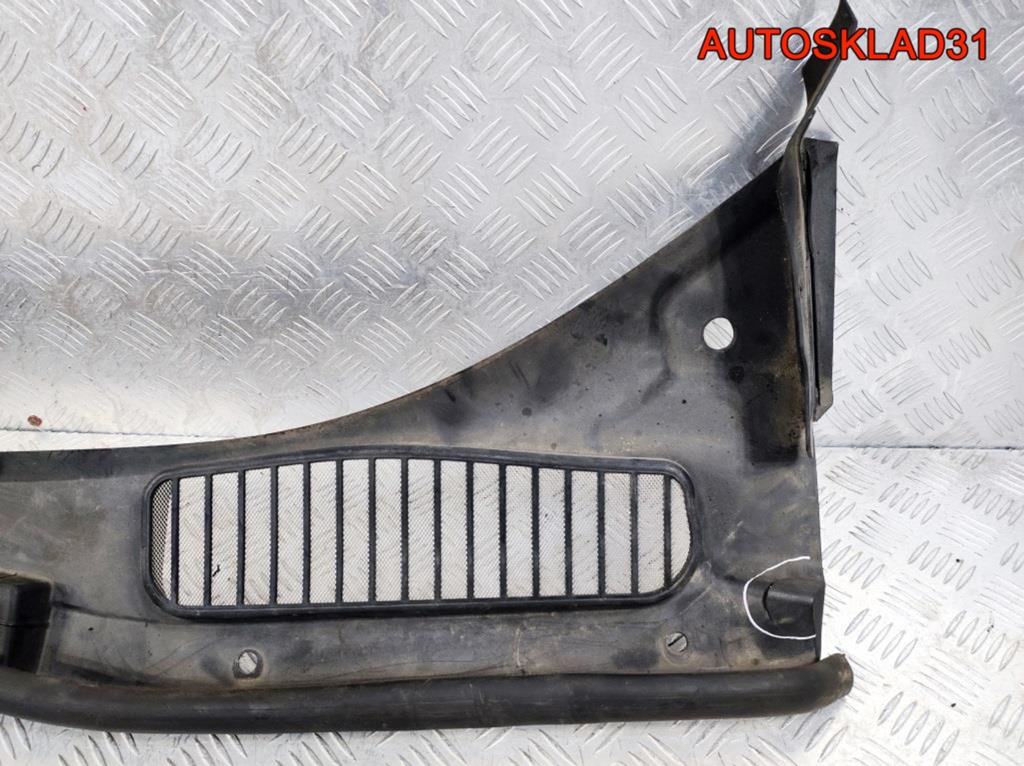 Решетка стеклоочистителя Ford C-MAX 2 AM51R02216AD, 1300 рублей, Дубовое