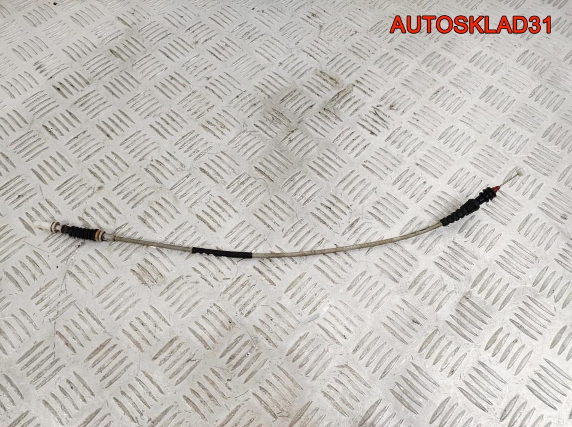 Трос открывания передней двери BMW E90 51217317560, 900 рублей, Дубовое