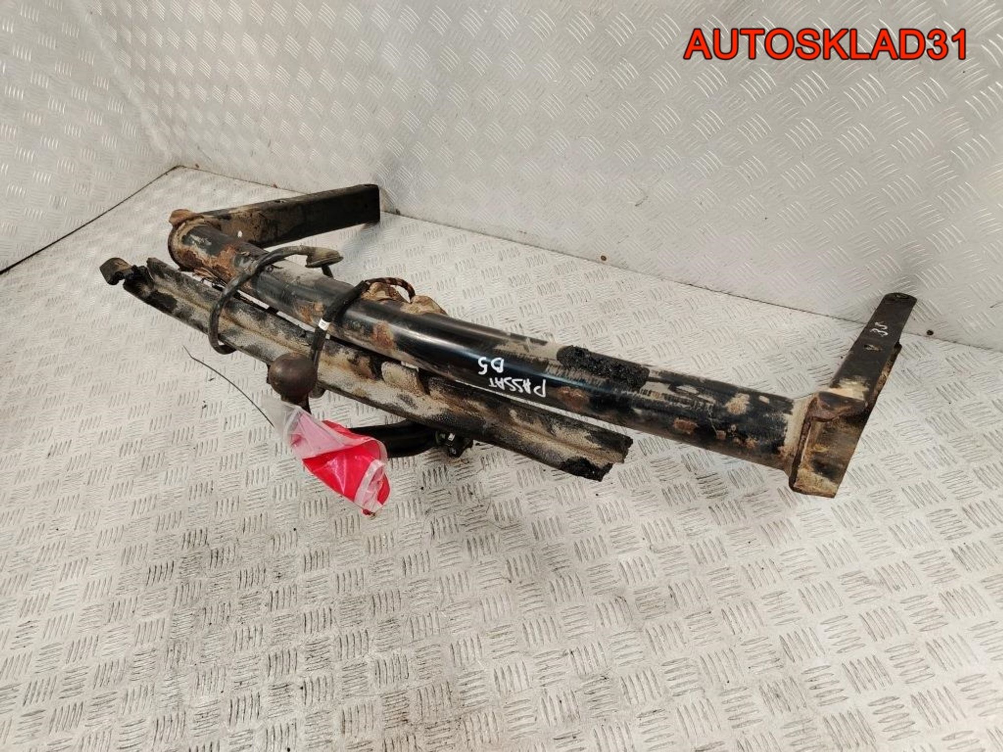 Фаркоп со съёмным крюком Vw Passat B5 Универсал 3B0803882G, 18000 рублей, Дубовое
