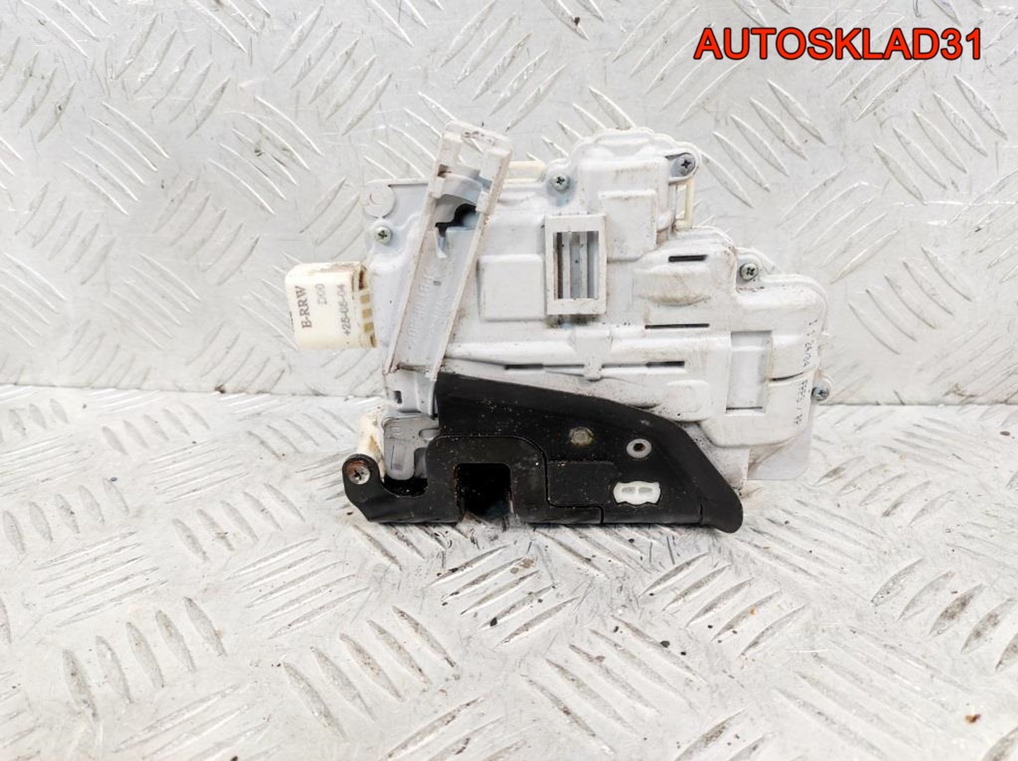 Замок двери передней правой Audi A6 C6 4F1837016, 4500 рублей, Дубовое