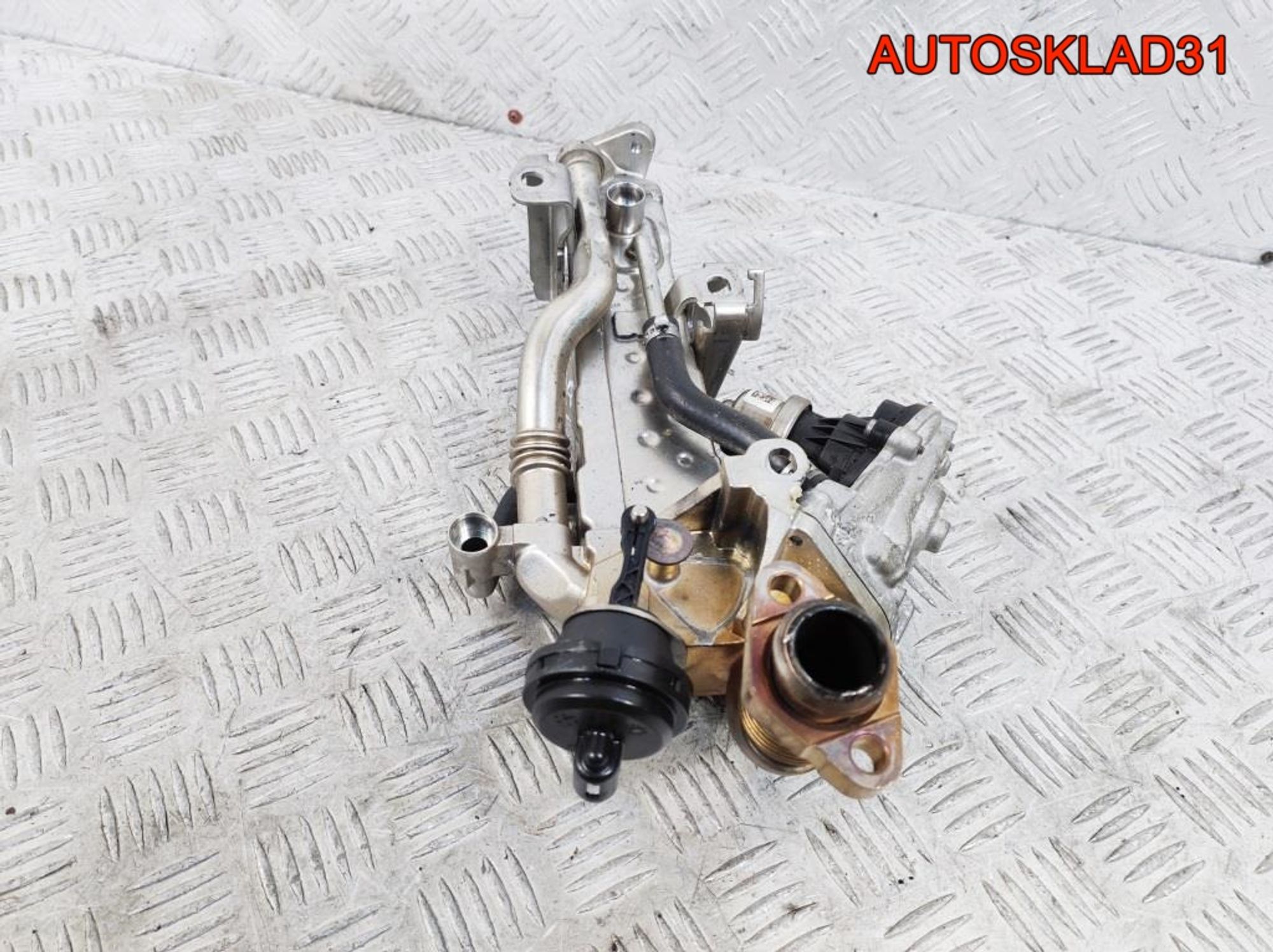 Радиатор EGR в сборе BMW F30 B47D20A 11718513691, 24300 рублей, Дубовое