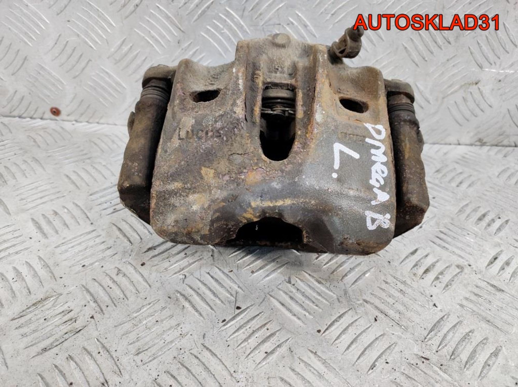 Суппорт тормозной передний левый Opel Omega B, 2300 рублей, Дубовое