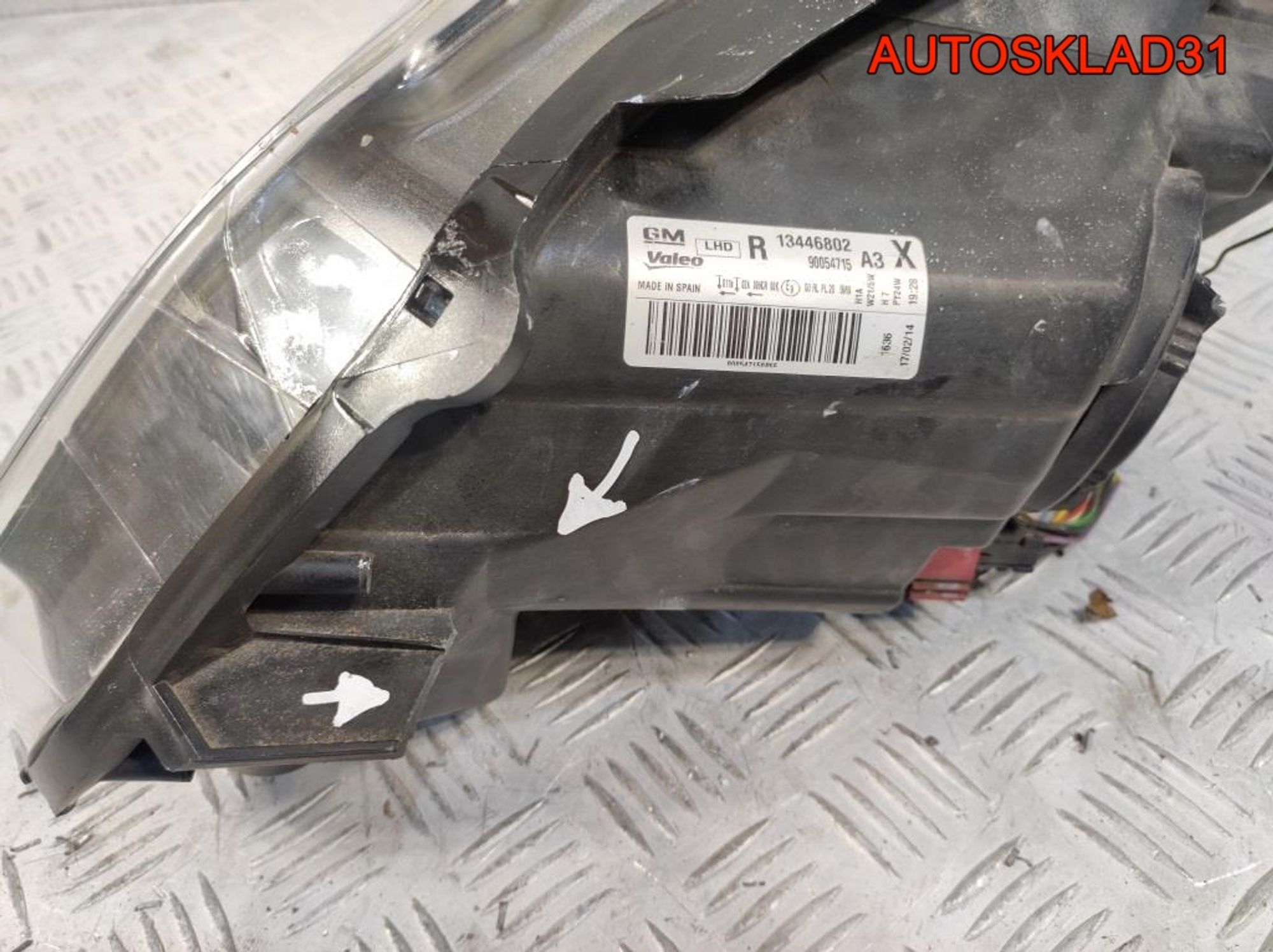 Фара правая Opel Corsa D 13446802 Рестайлинг, 11400 рублей, Дубовое