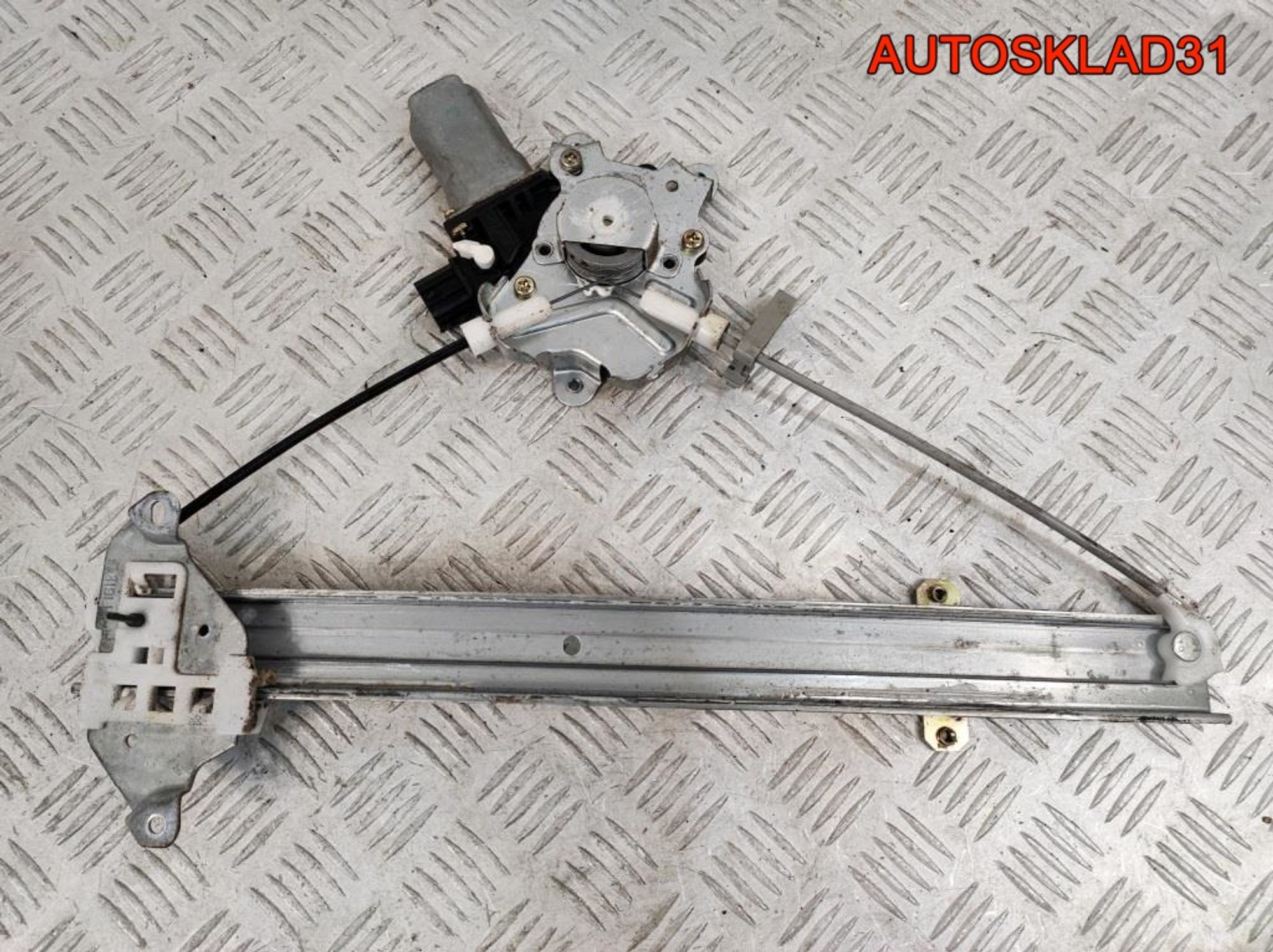 Стеклоподъемник задней левой двери Mitsubishi Lancer Универсал, 900 рублей, Дубовое