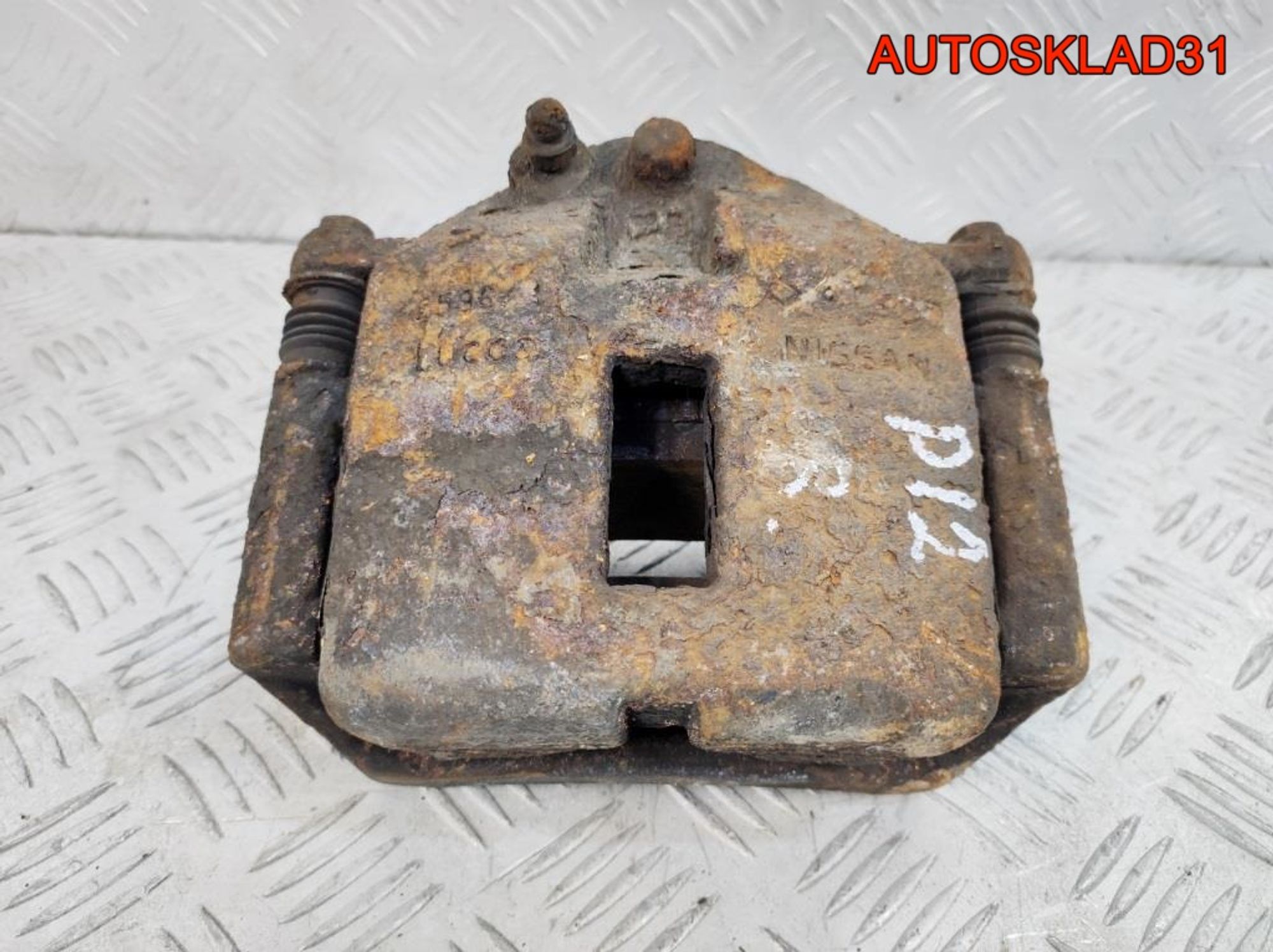 Суппорт тормозной передний правый Nissan Primera P12 410014U100, 2100 рублей, Дубовое