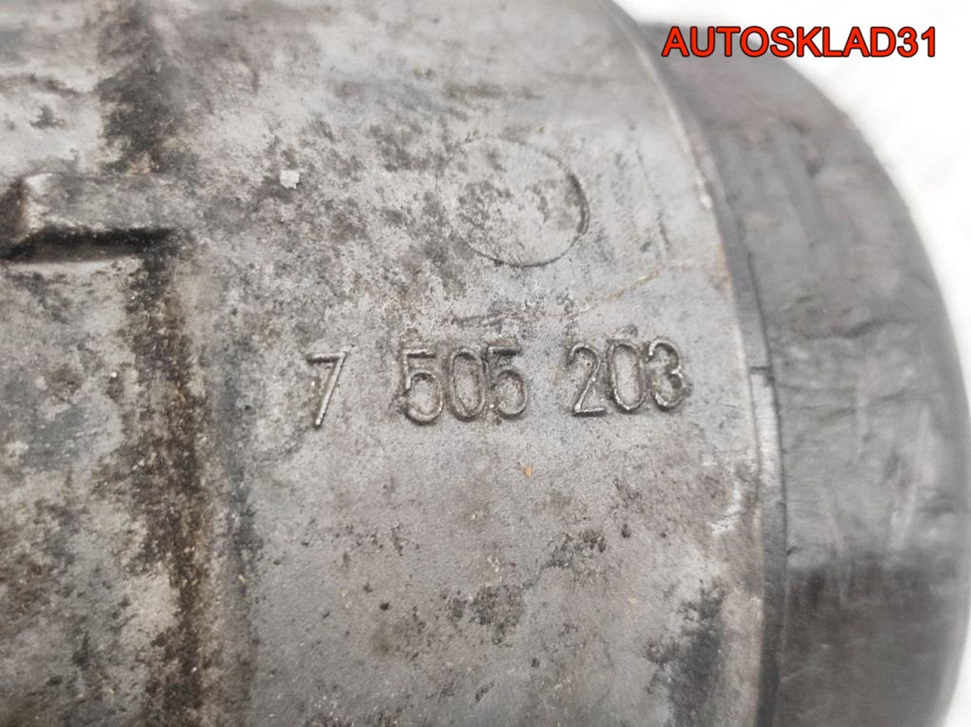 Корпус масляного фильтра BMW E90 2,0 N46B20B Бензин 7505203, 2000 рублей, Дубовое