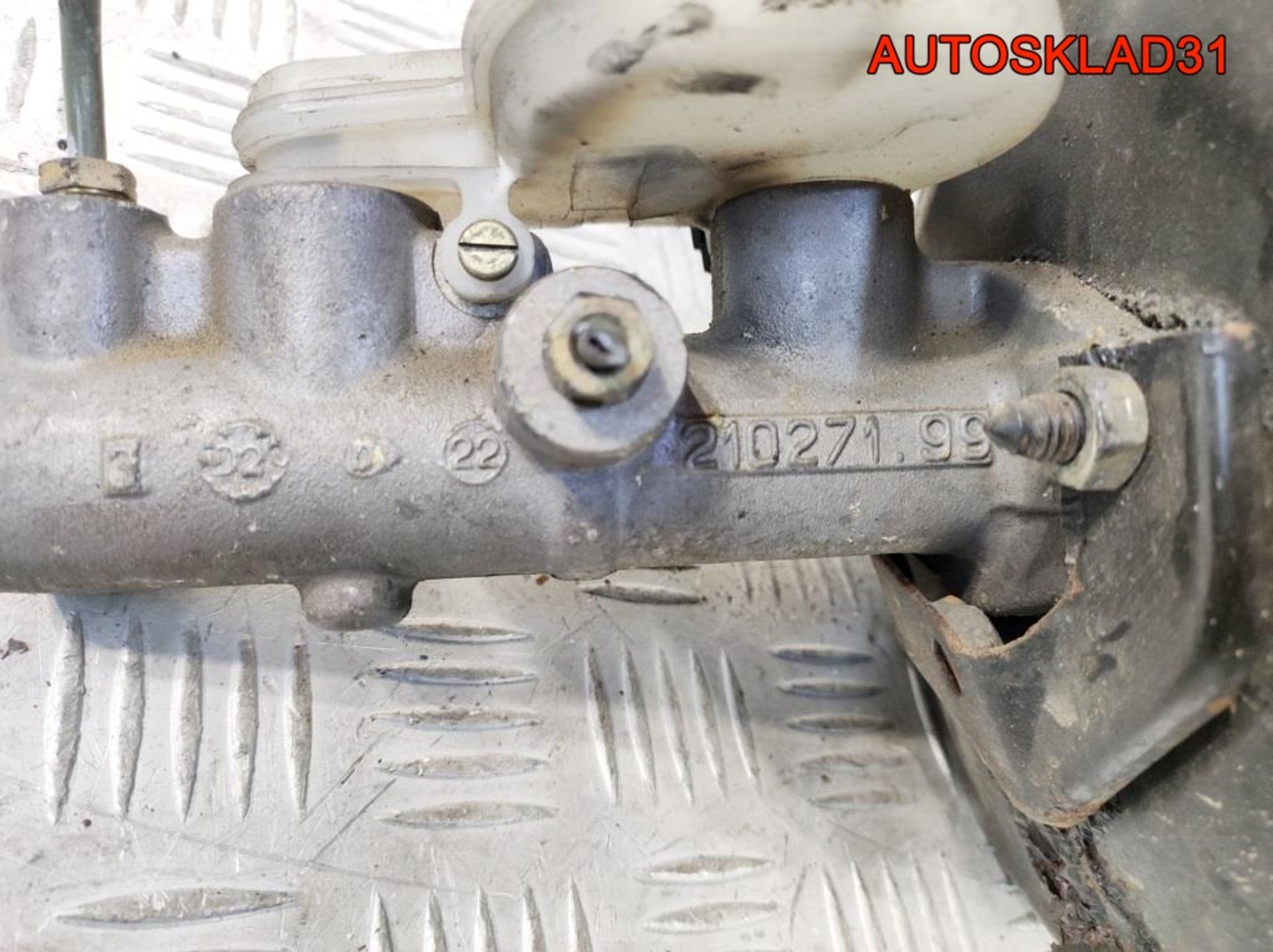 Усилитель тормозов  Mitsubishi Carisma DA NW200219, 2900 рублей, Дубовое