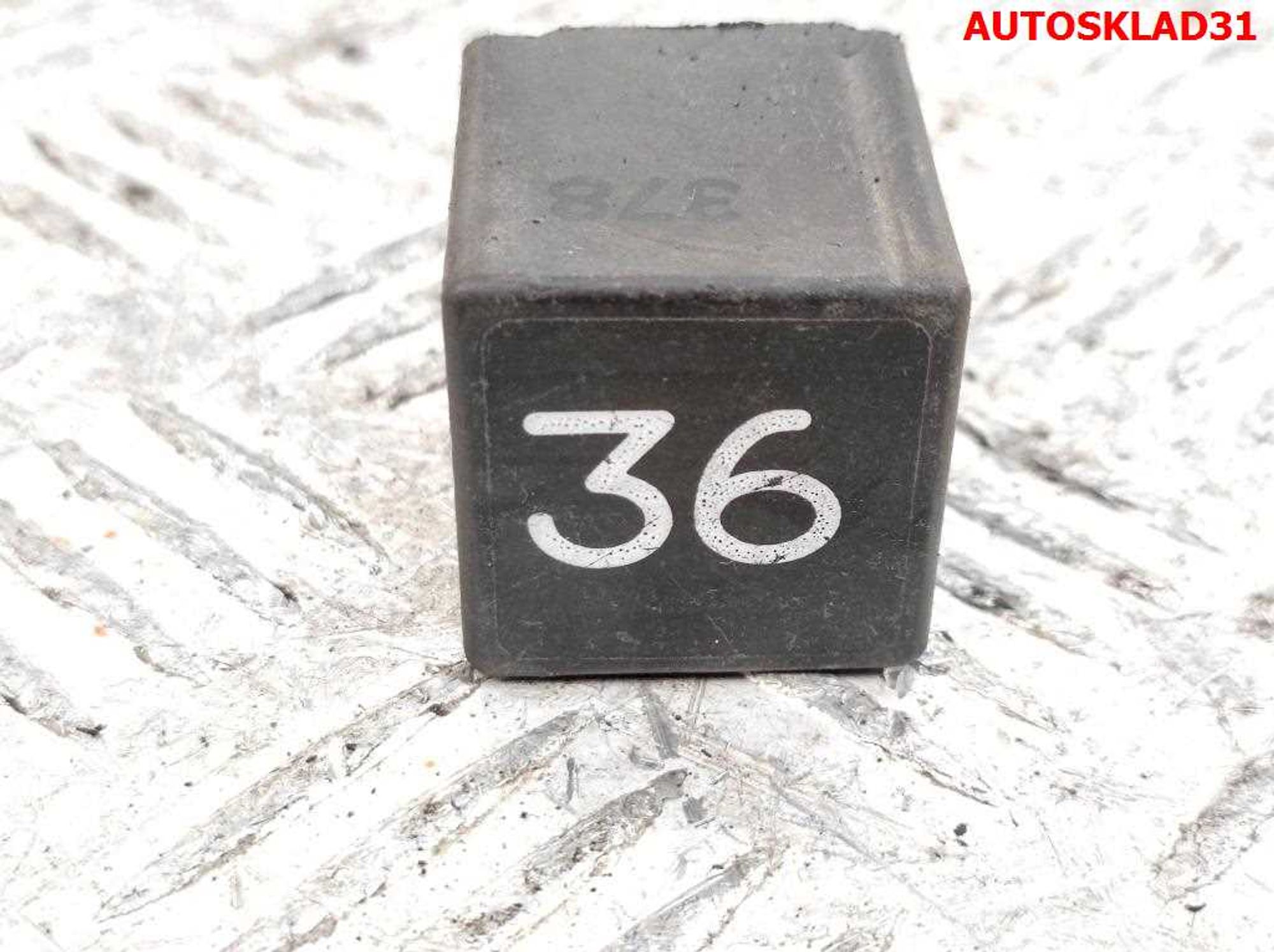 Реле 36 Volkswagen Passat B4 3A0951307, 600 рублей, Дубовое