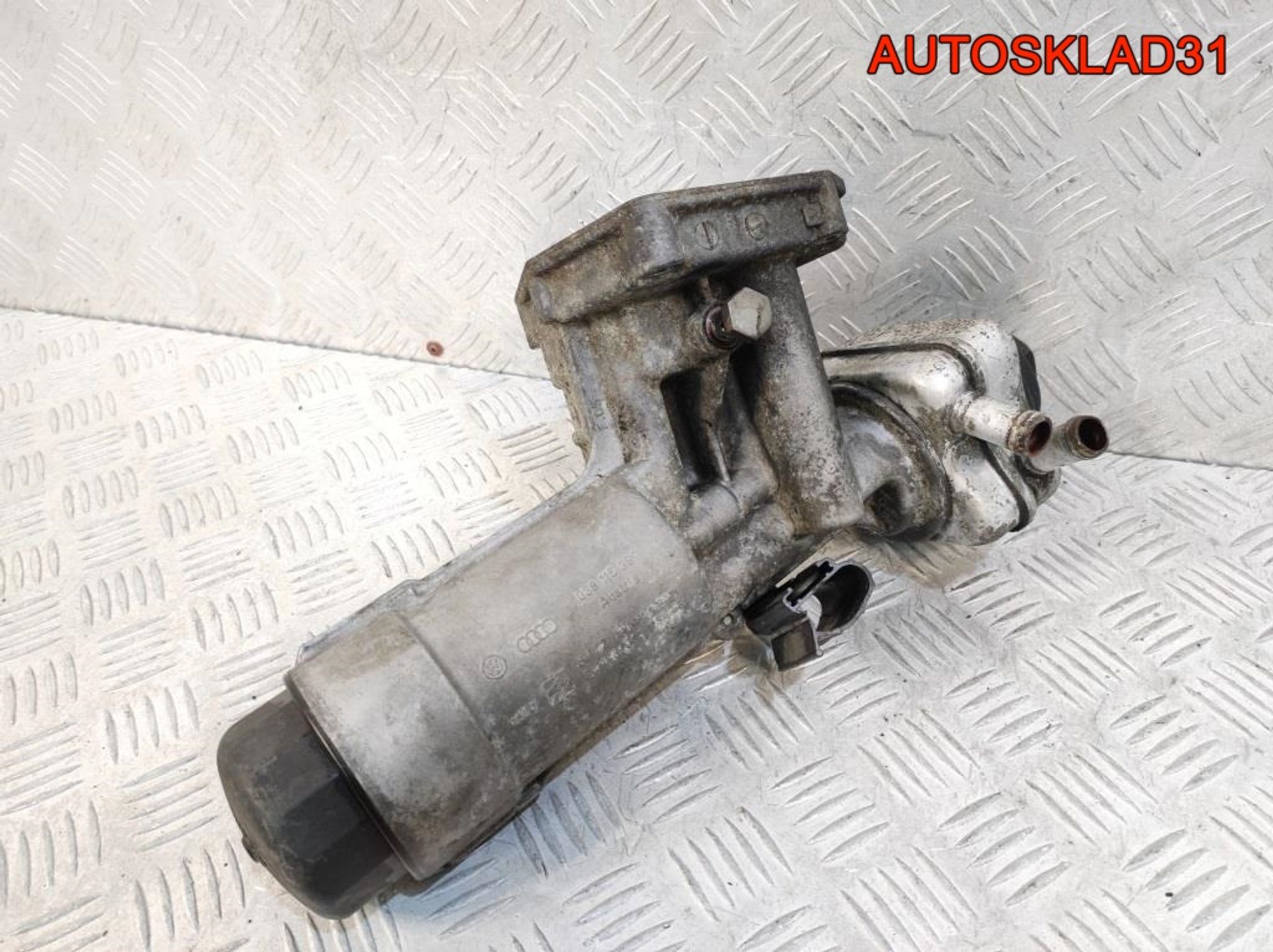 Корпус масляного фильтра VW Golf 4 ALH 038115389, 2300 рублей, Дубовое