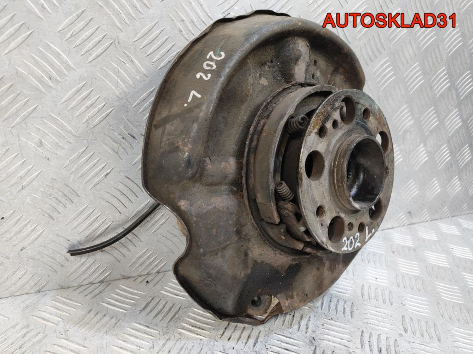 Кулак поворотный задний левый Mercedes Benz W202, 2900 рублей, Дубовое