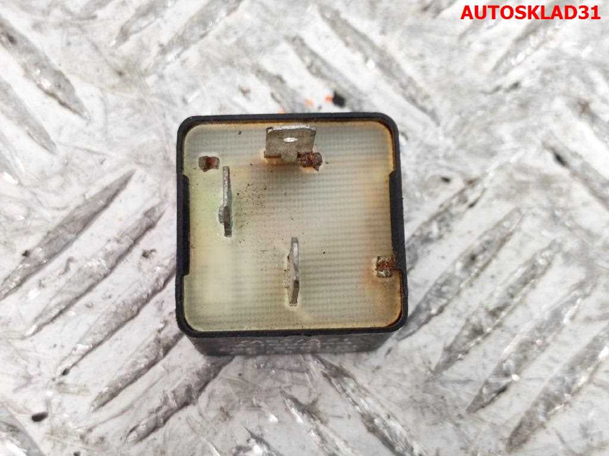 Реле 151 Audi A4 B5 191945383, 600 рублей, Дубовое