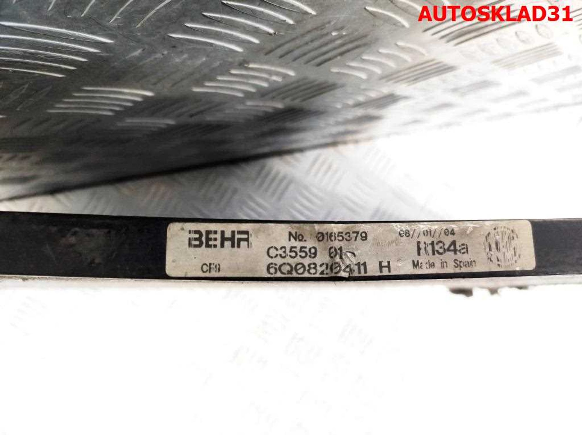 Радиатор кондиционера Volkswagen Polo 4 6Q0820411H, 1000 рублей, Дубовое