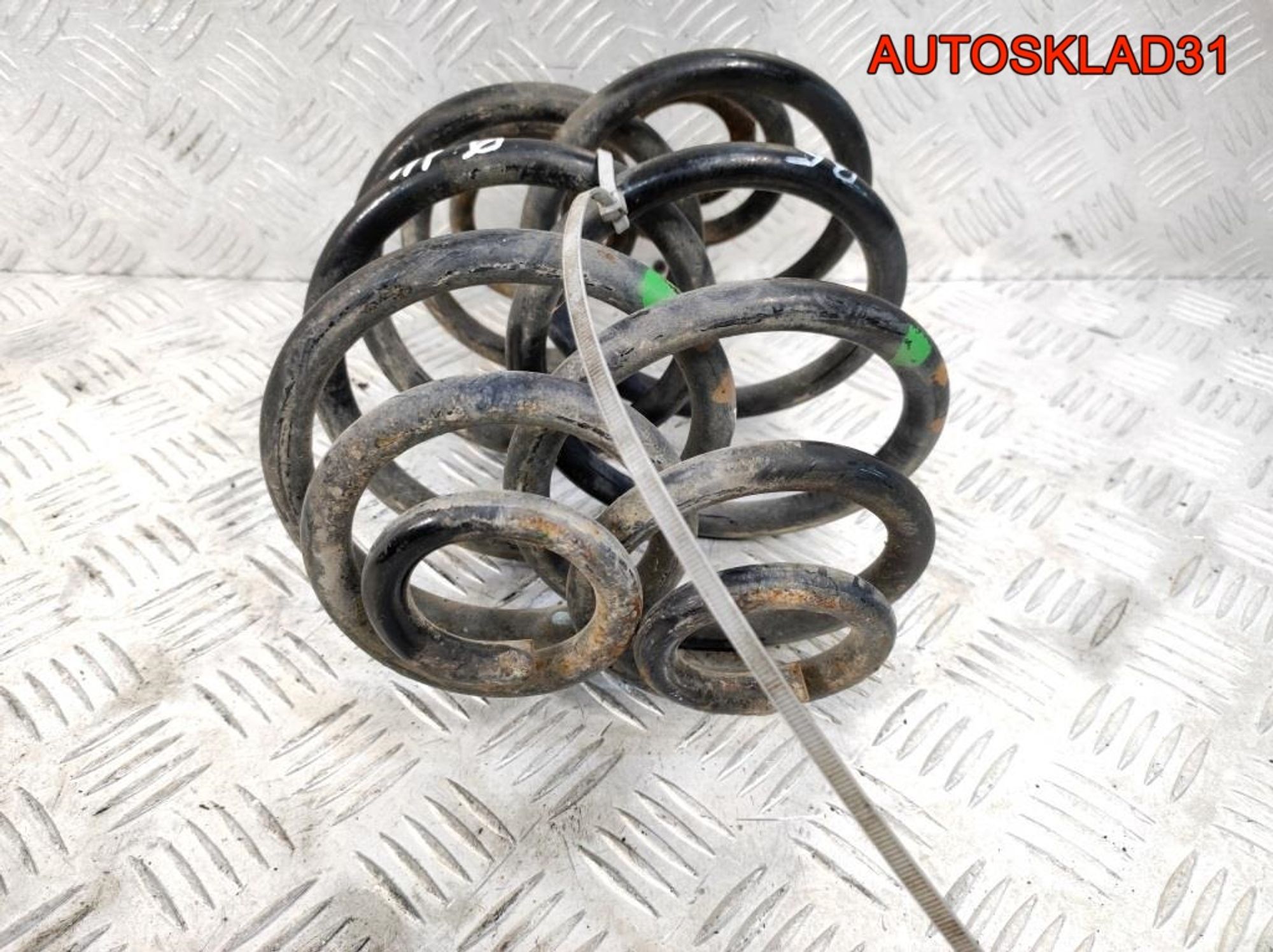 Пружина задняя VW Passat B5 3B0511115P Седан, 1800 рублей, Дубовое