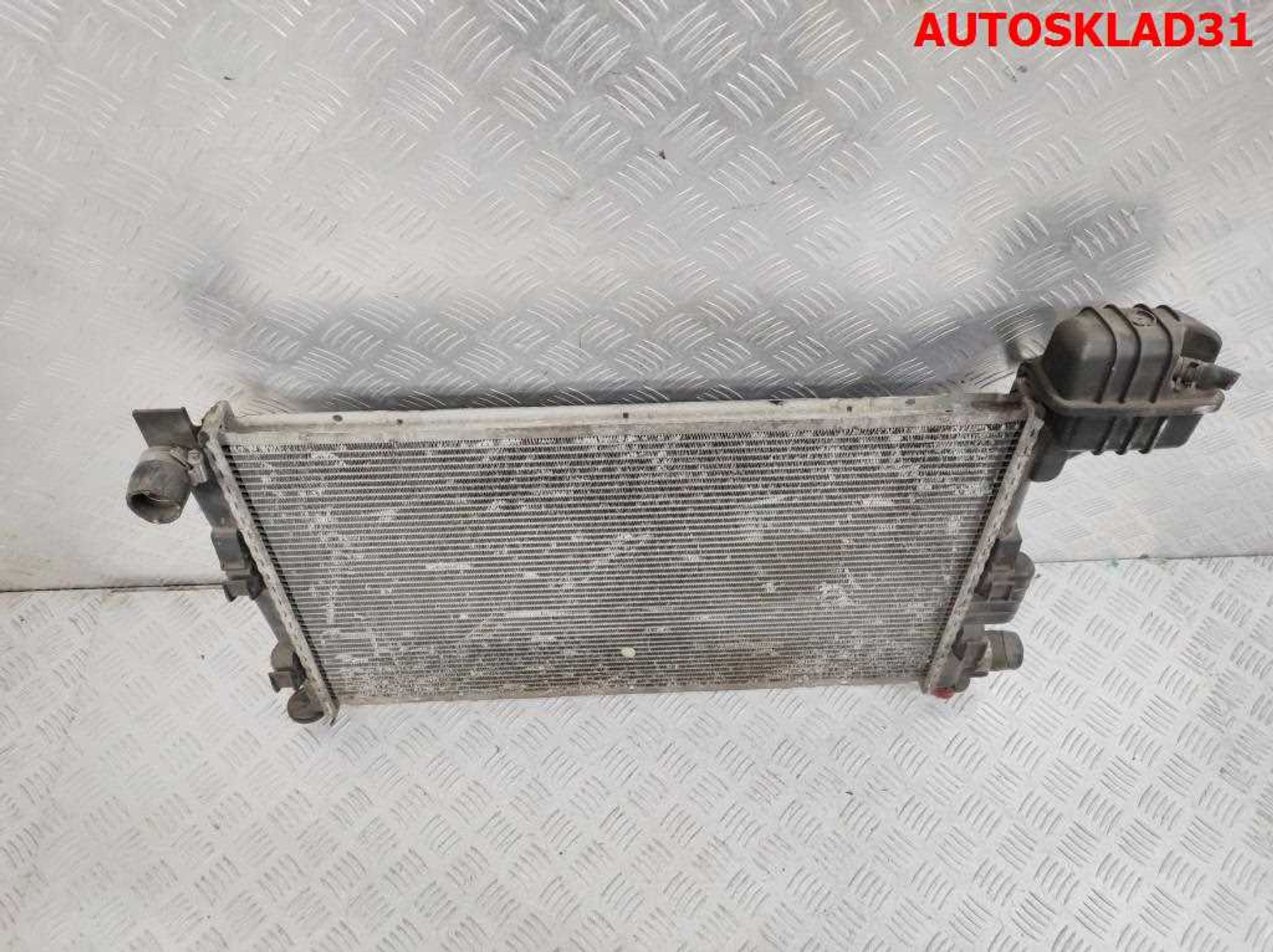 Радиатор основной Mercedes Benz W168 1,7 Дизель A1685001302, 1000 рублей, Дубовое