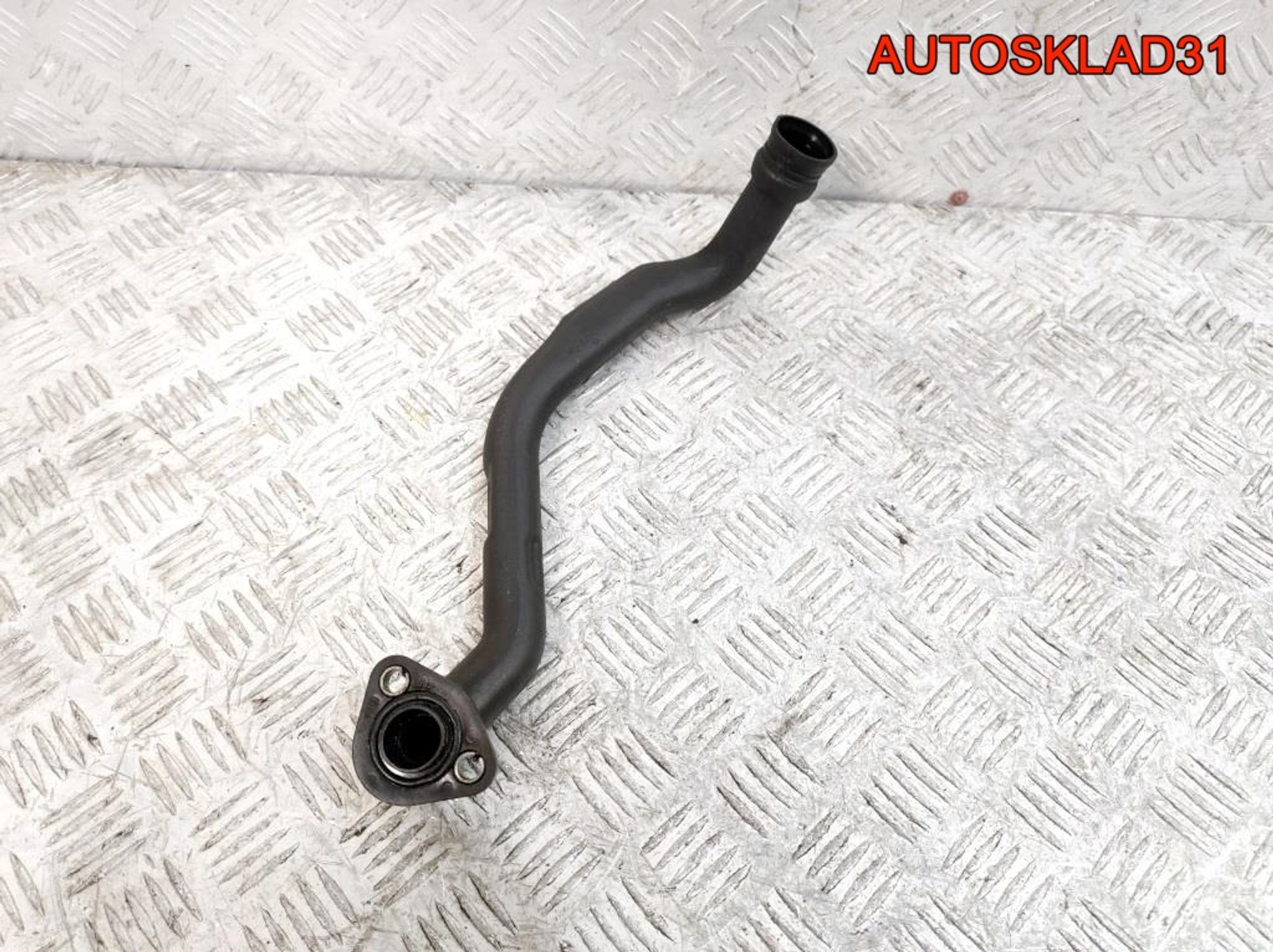 Патрубок вентиляции VW Golf 4 1,9 Дизель 028103491J, 1200 рублей, Дубовое