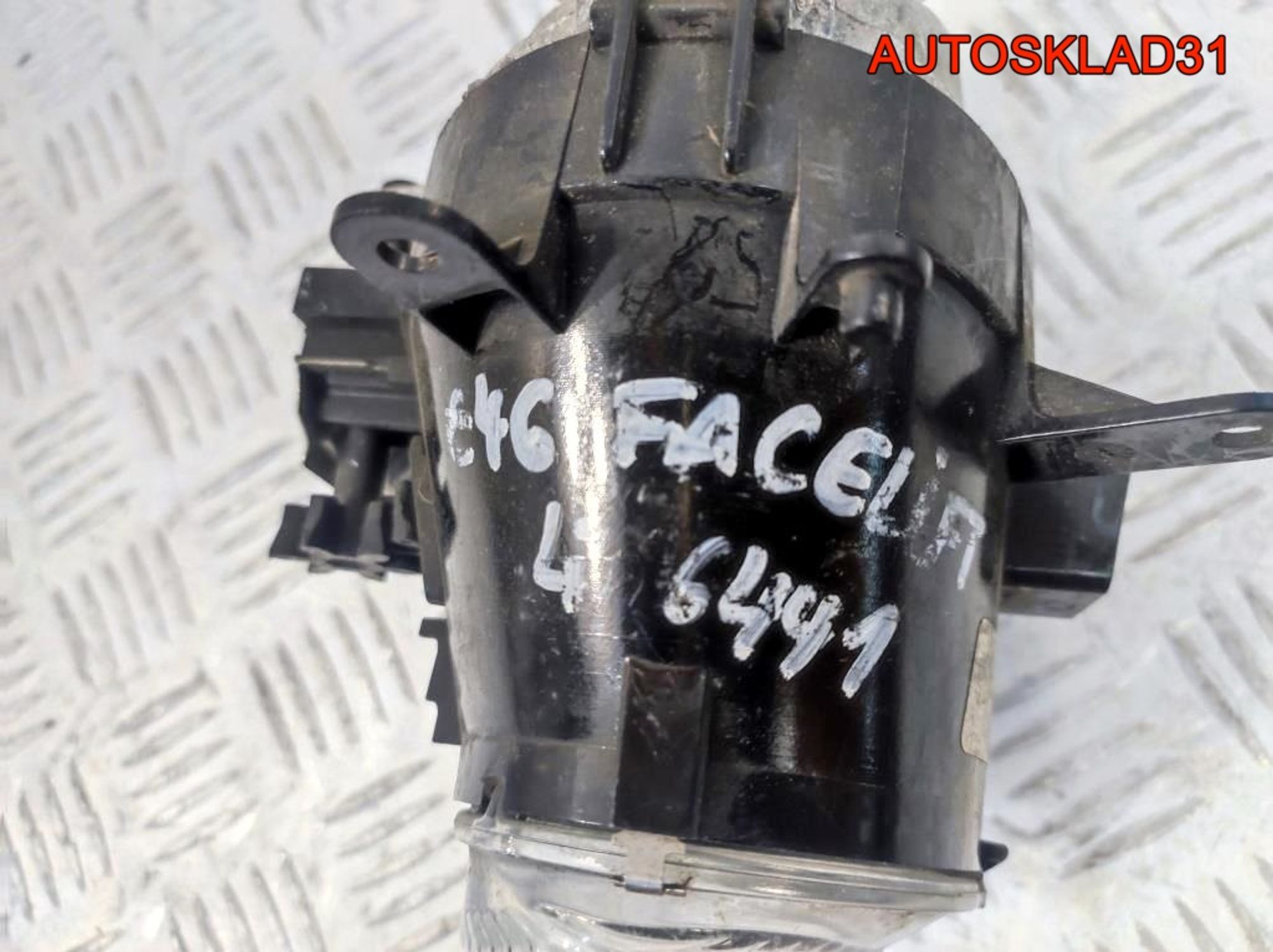 Фара противотуманная BMW E46 63176911007 Рест, 1400 рублей, Дубовое
