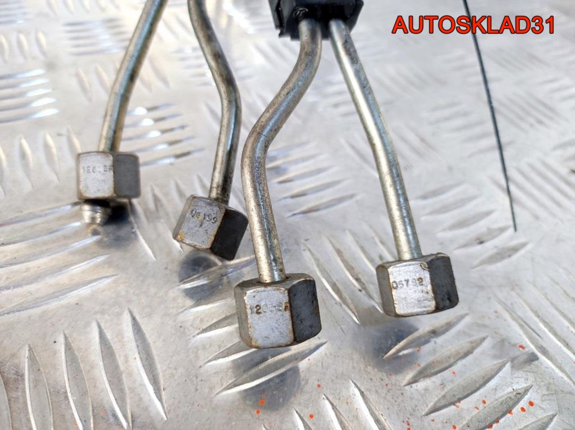 Трубки топливные комплект Ford Focus 2 1,6 Дизель, 3300 рублей, Дубовое