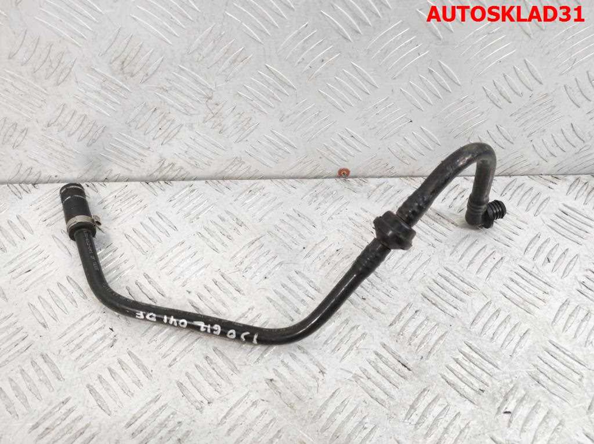 Трубка вакуумная VW Golf 4 1J0612041DF, 700 рублей, Дубовое