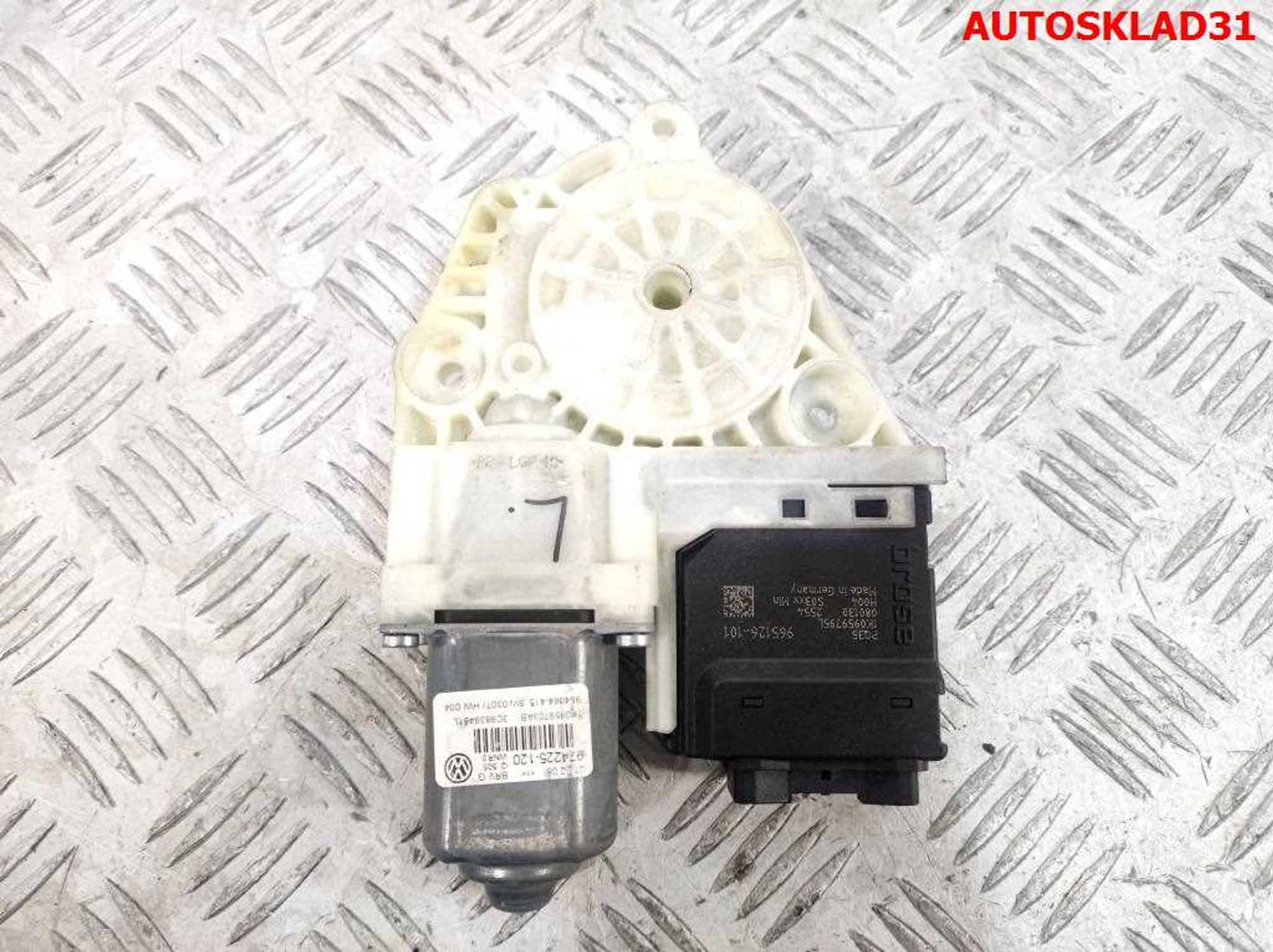 Мотор стеклоподъемника левый задний VW Passat B6 1K0959703AB, 1000 рублей, Дубовое