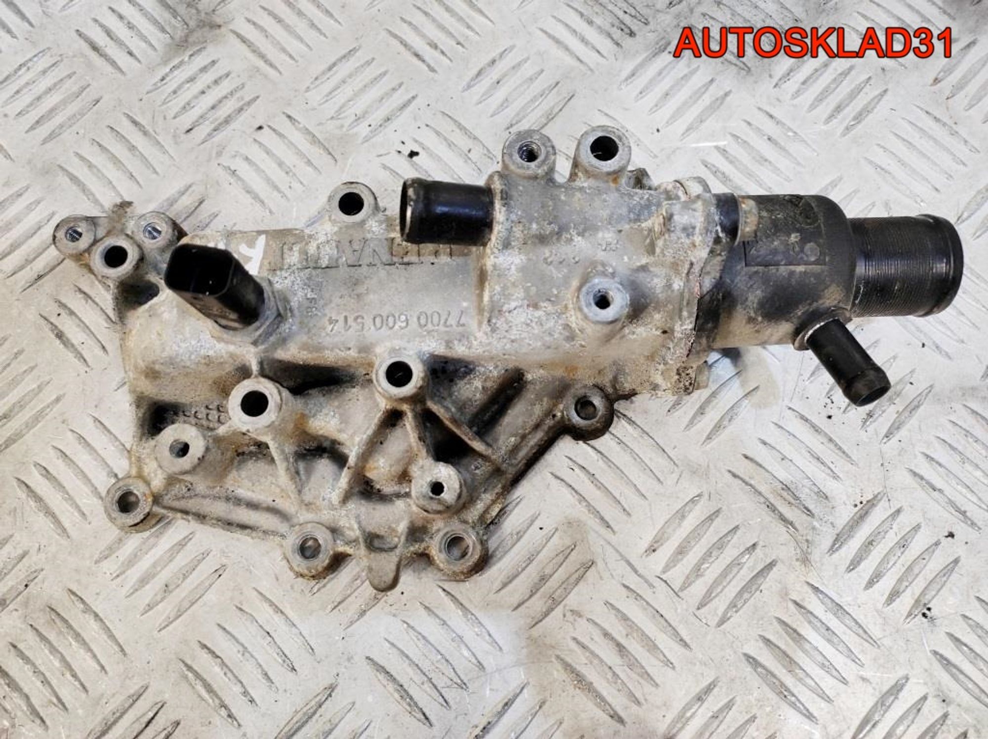 Корпус термостата Renault Megane 2 K4M 7700600514, 2500 рублей, Дубовое