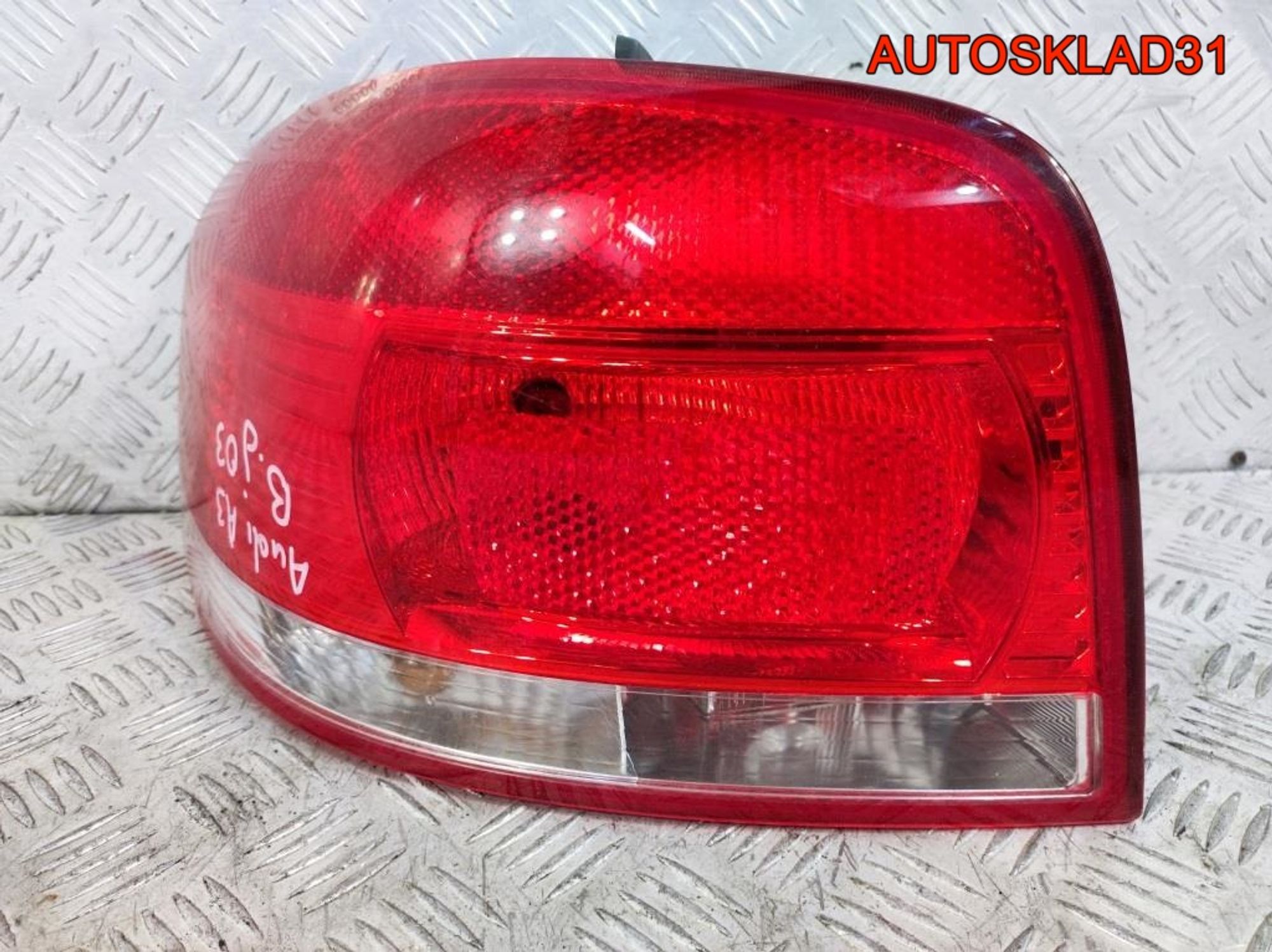 Фонарь задний левый Audi A3 8P1 8P0945095, 2900 рублей, Дубовое