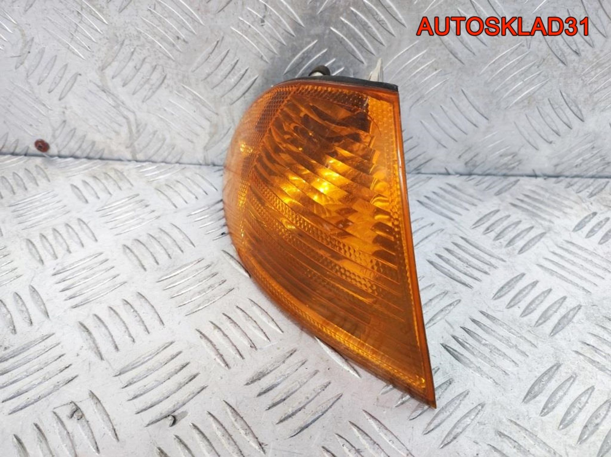Указатель поворота правый BMW E46 63136902766, 900 рублей, Дубовое