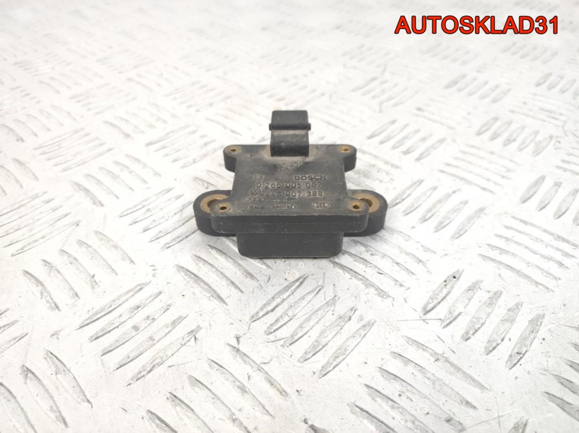 Датчик ускорения Audi 100 C4 443907388, 900 рублей, Дубовое