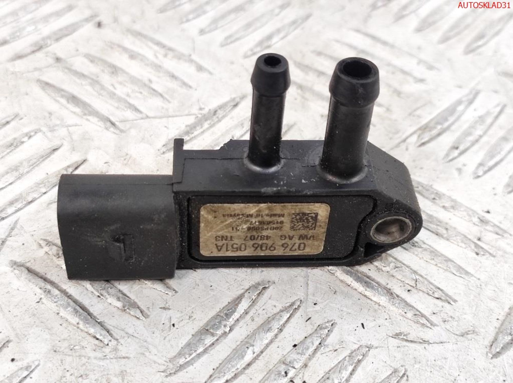 Датчик давления выхлопных газов VW Passat B6 076906051A, 1000 рублей, Дубовое