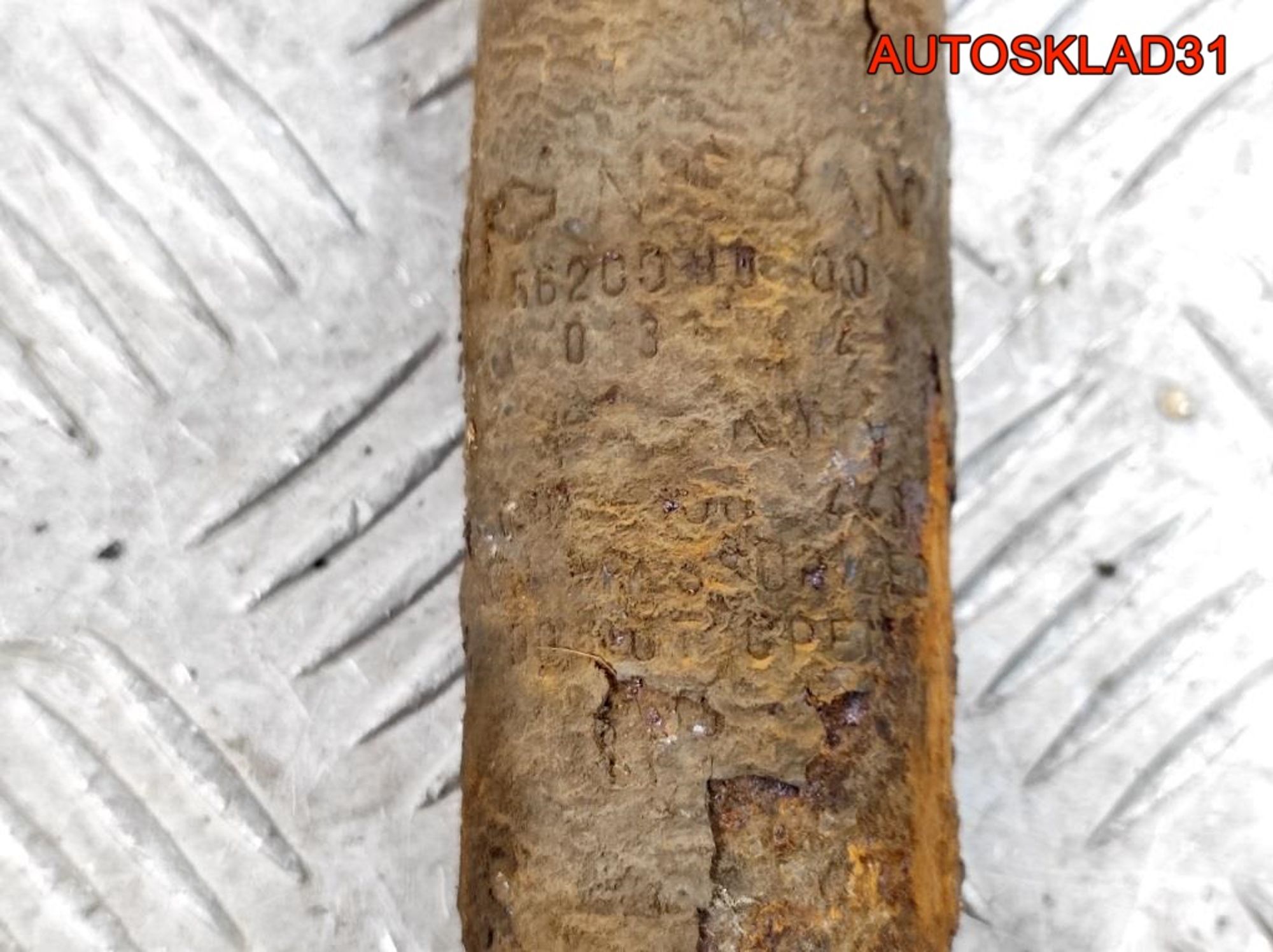 Амортизатор задний Nissan Note E11 562009U000, 900 рублей, Дубовое