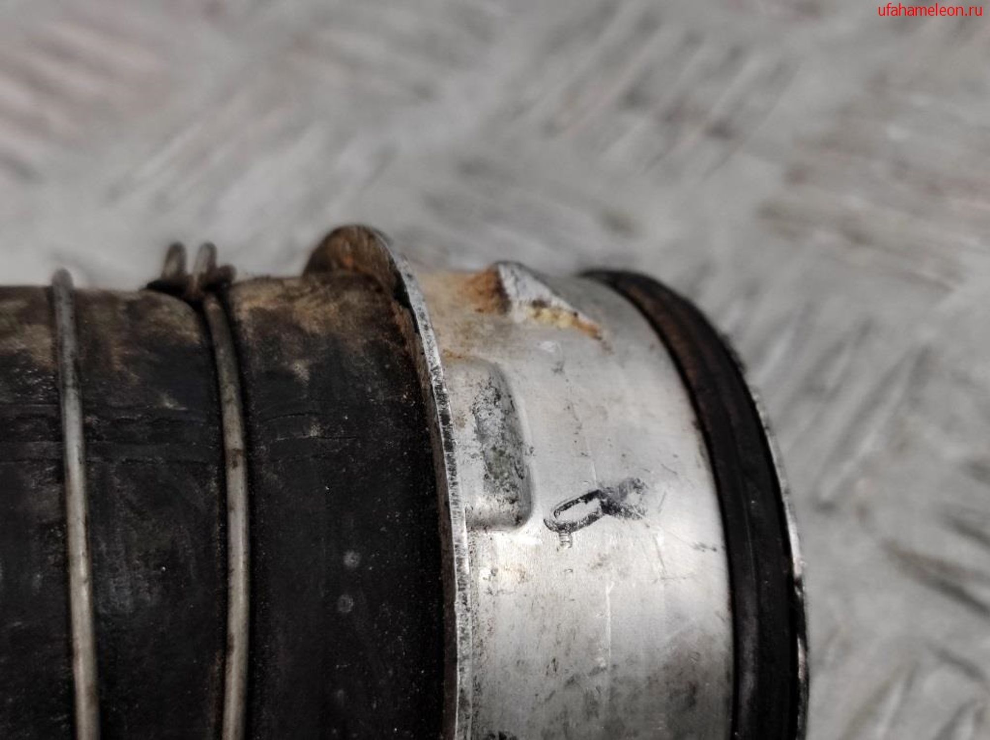 Патрубок интеркулера Mercedes Benz W203 1,8 Бензин A2035280782, 2500 рублей, Дубовое