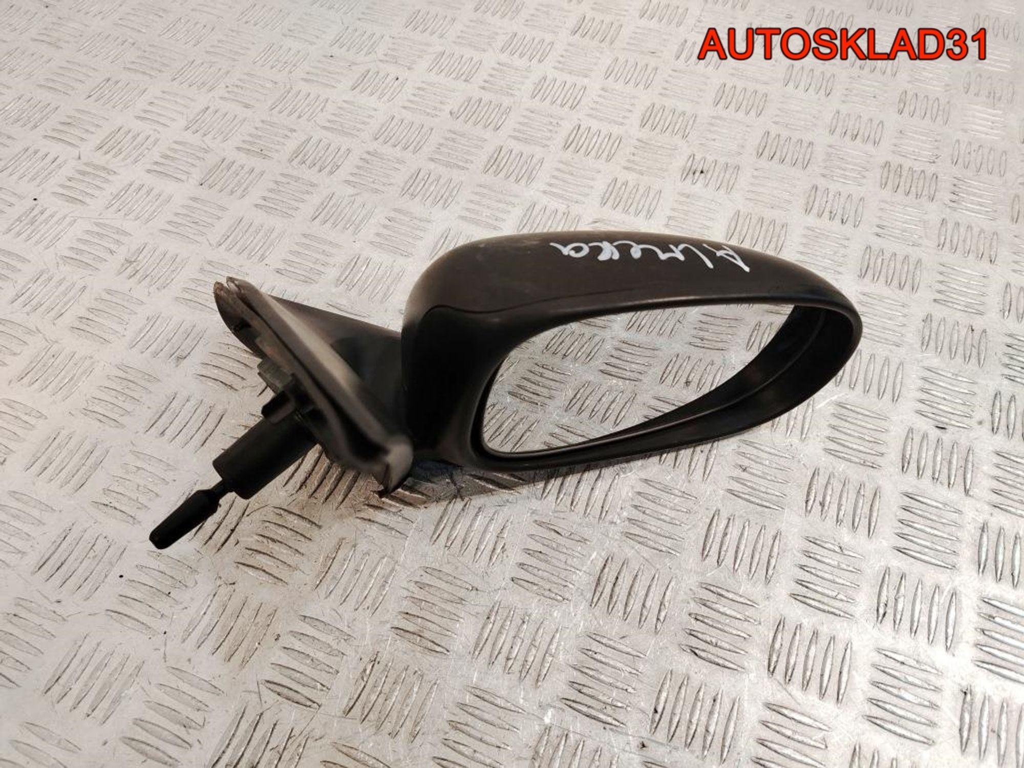 Зеркало правое механическое Nissan Almera N16 96301BN026, 1500 рублей, Дубовое