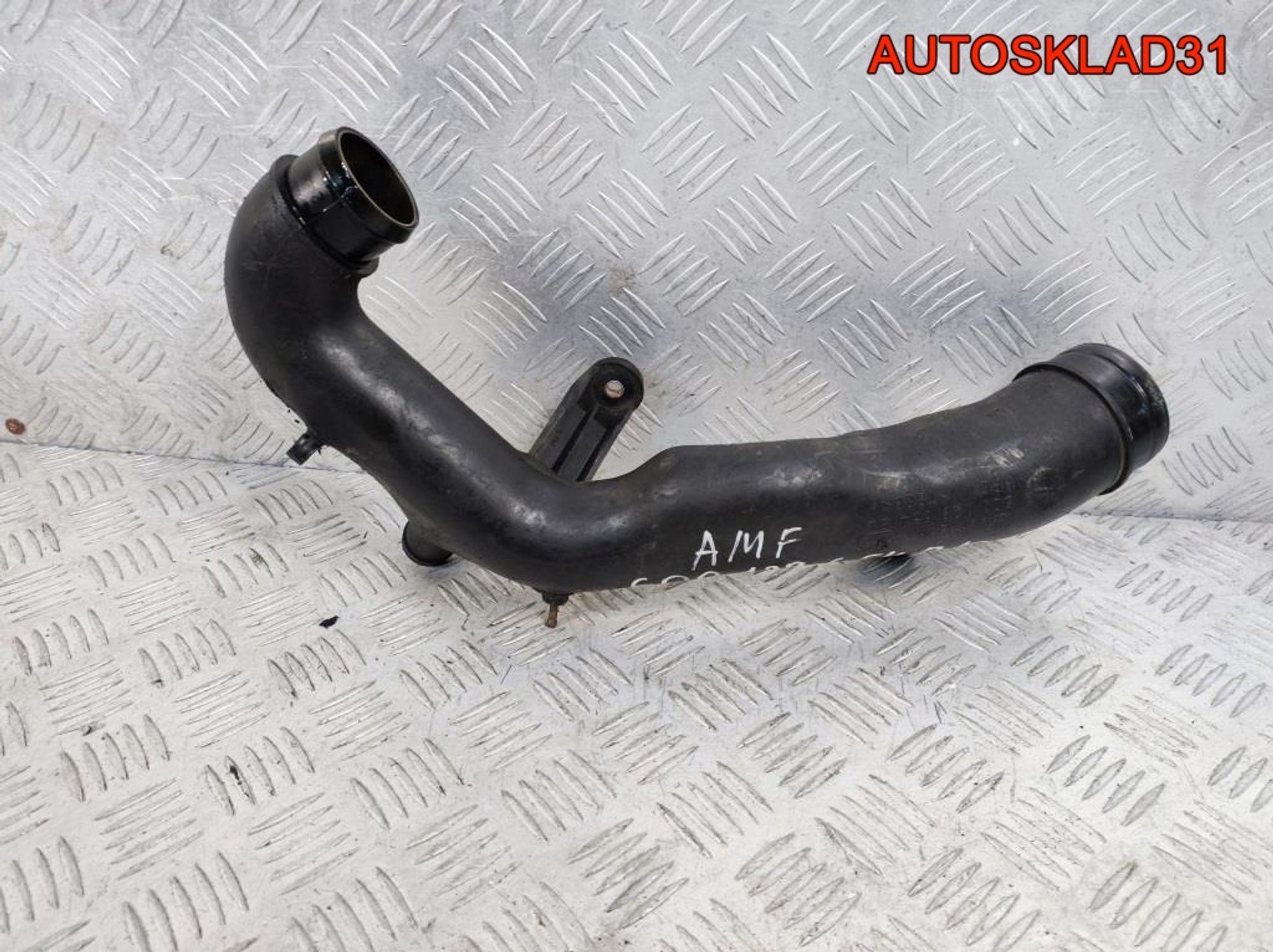 Патрубок интеркулера VW Polo 1,4 AMF 6Q0129654BD, 2900 рублей, Дубовое