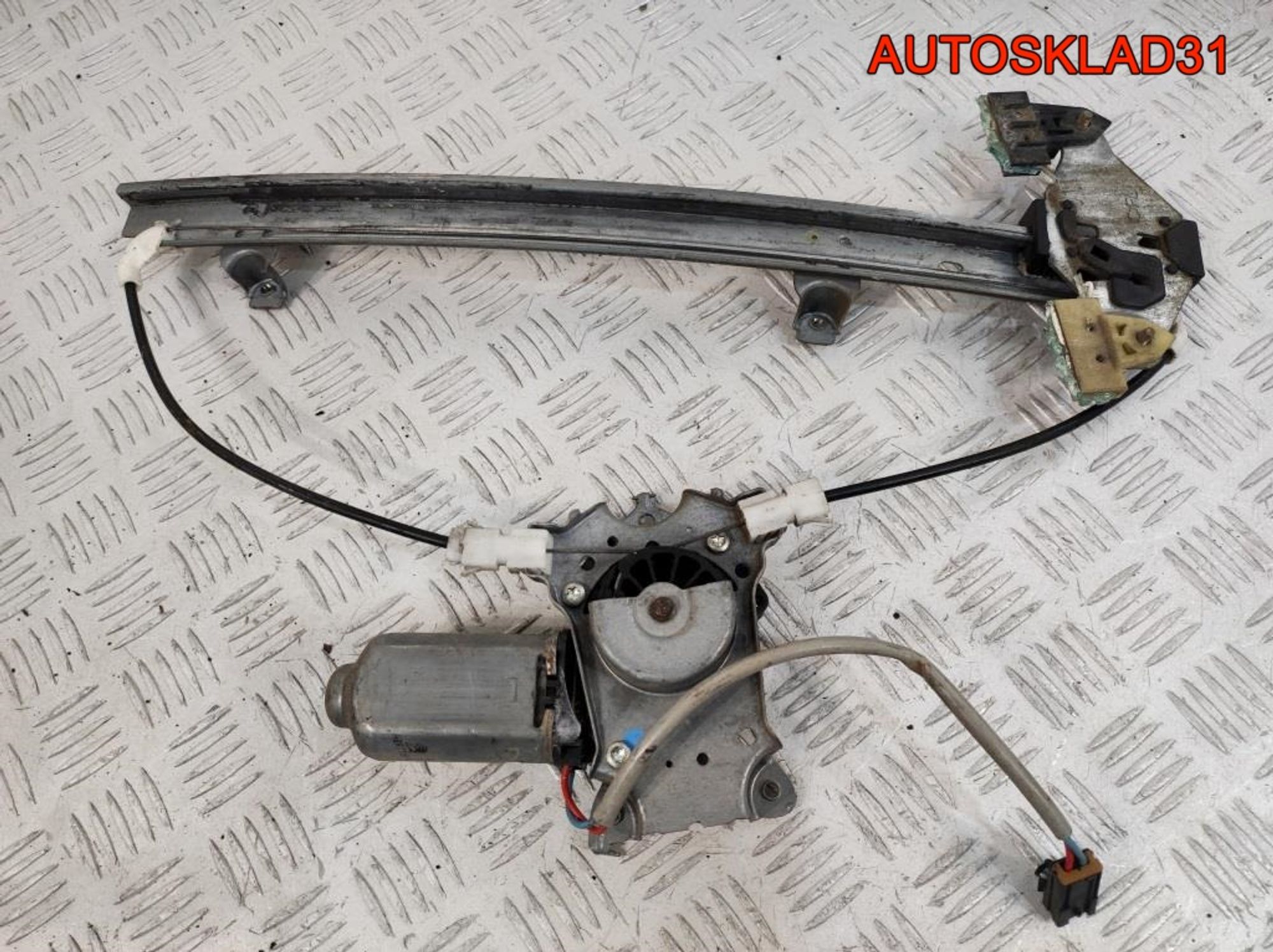 Стеклоподъемник передний левый Nissan Primera P11 400439B, 3500 рублей, Дубовое