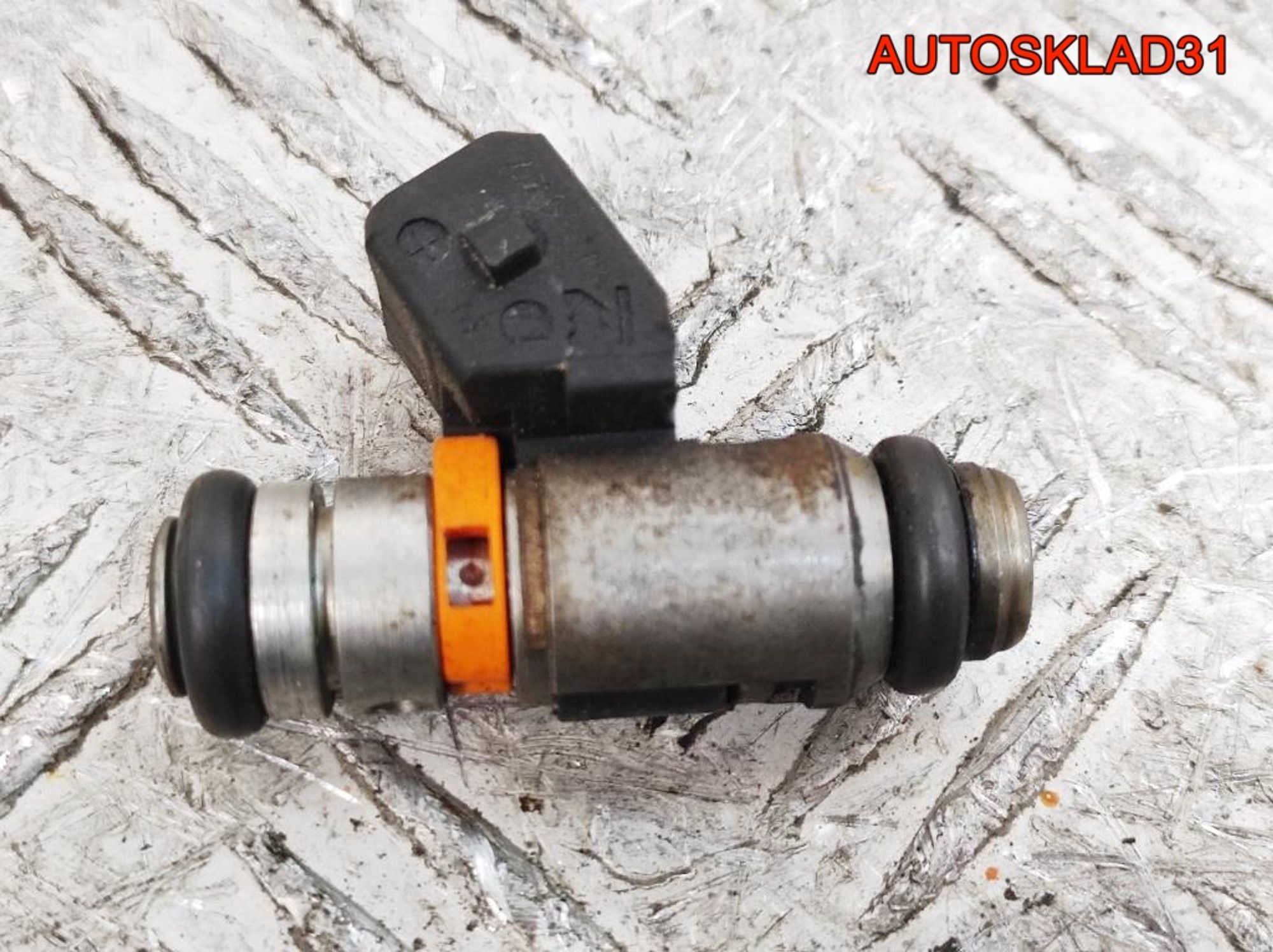 Форсунка топливная Ford Focus 1 1,6 CDDA Бензин 2N1U9F539JA, 2500 рублей, Дубовое