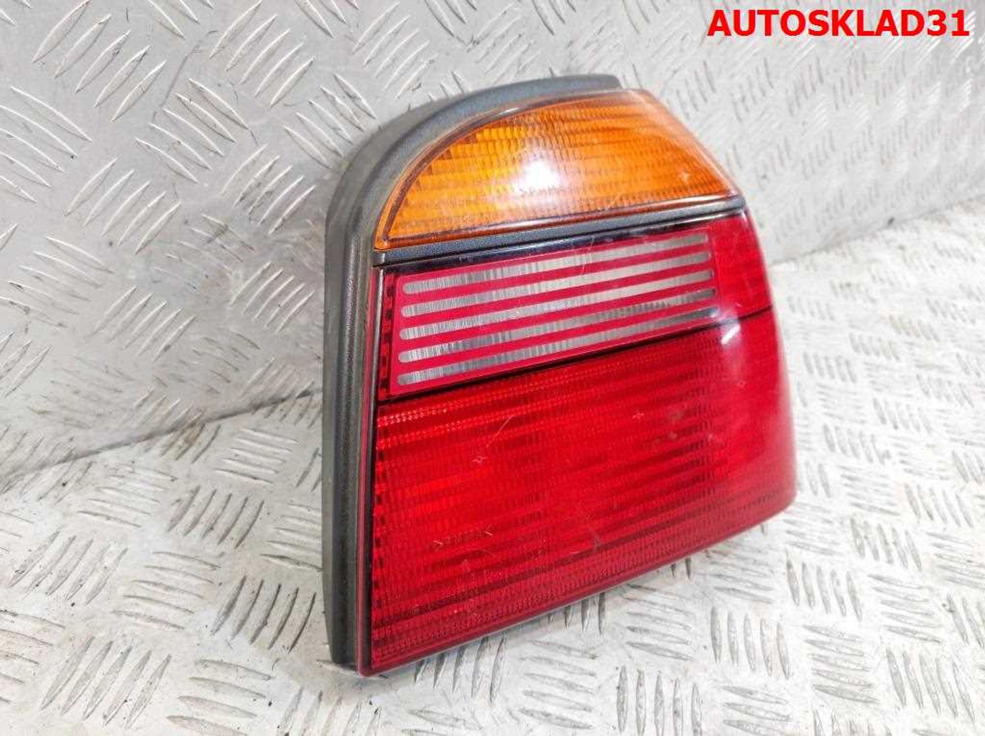 Фонарь задний правый VW Golf 3 1H6945112E, 2500 рублей, Дубовое