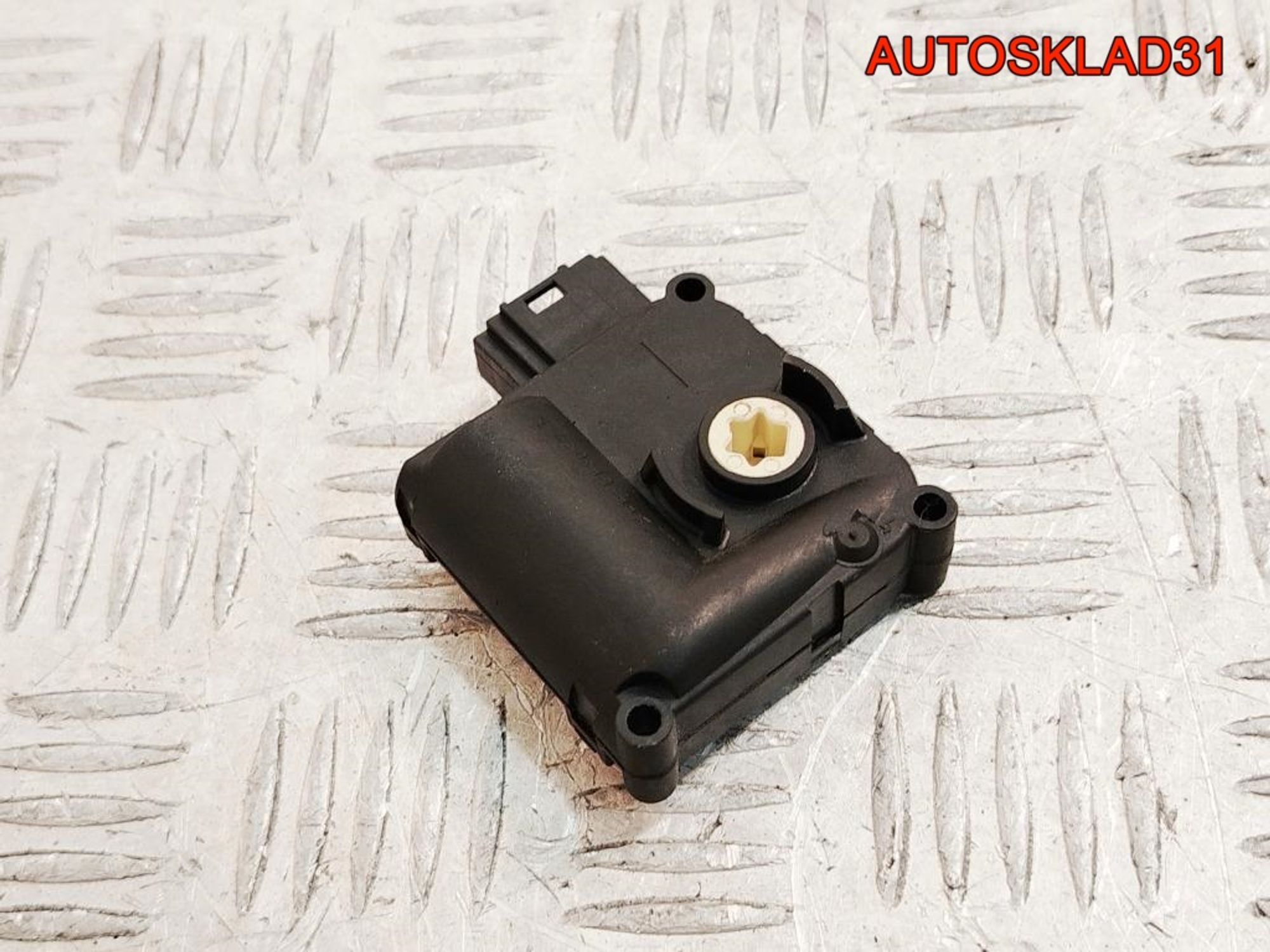 Сервопривод отопителя Audi A6 C6 4F0820511A, 600 рублей, Дубовое