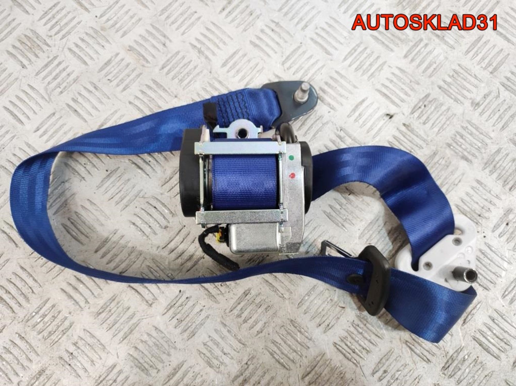 Ремень безопасности передний правый Peugeot 208, 4100 рублей, Дубовое