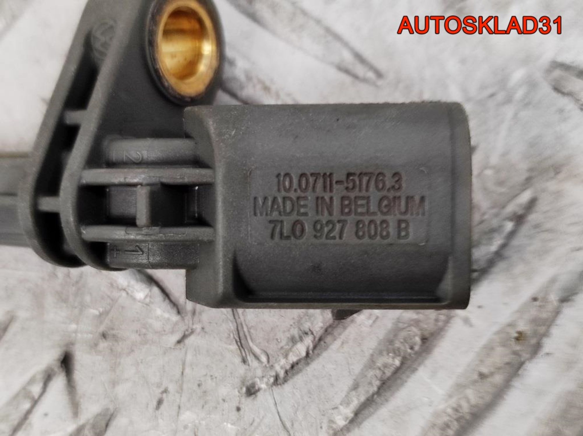 Датчик ABS правый Volkswagen Touareg 7L0927808B, 900 рублей, Дубовое