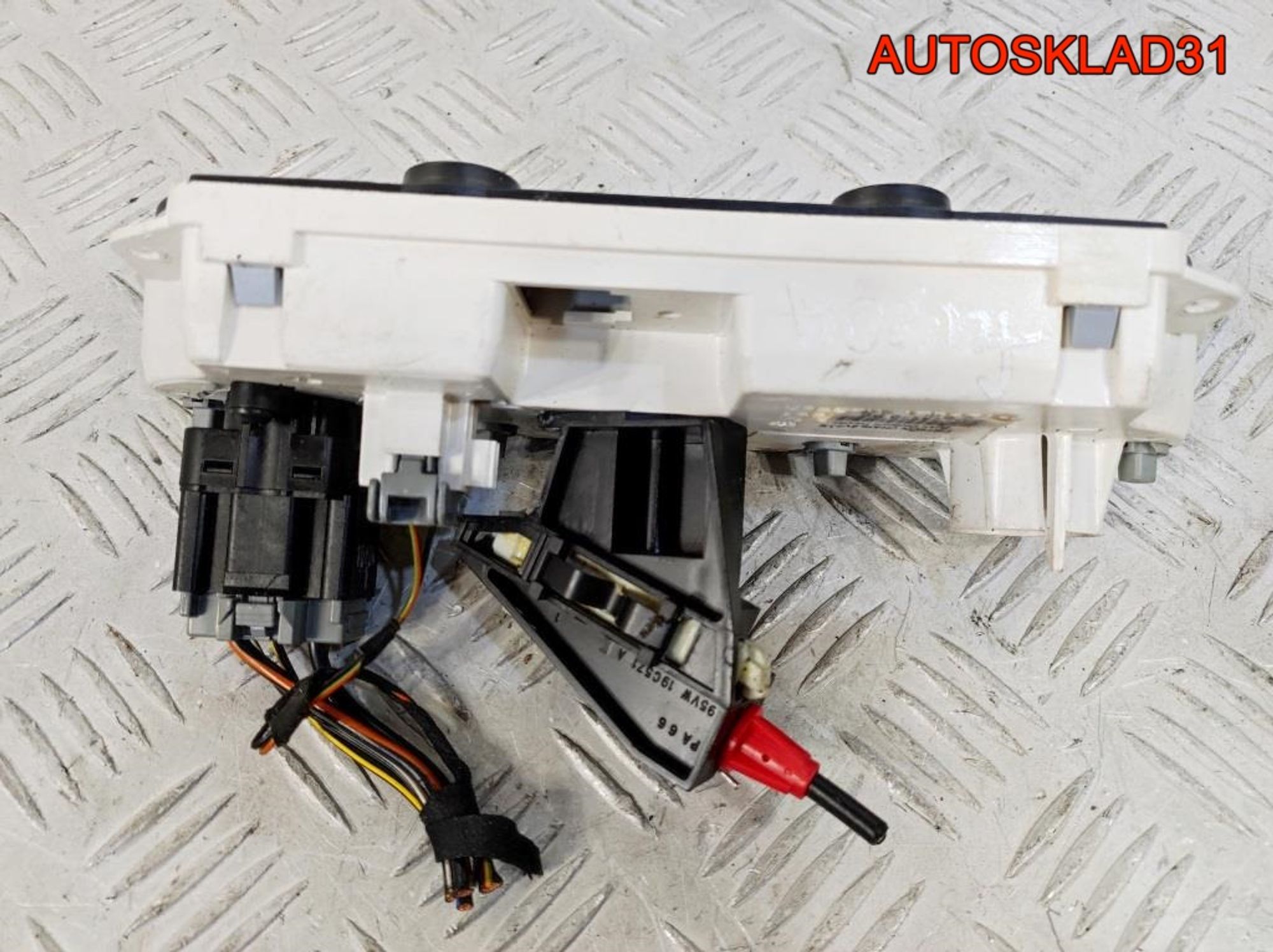 Блок управления отопителем Ford Fiesta 2S6H18549BE, 1300 рублей, Дубовое