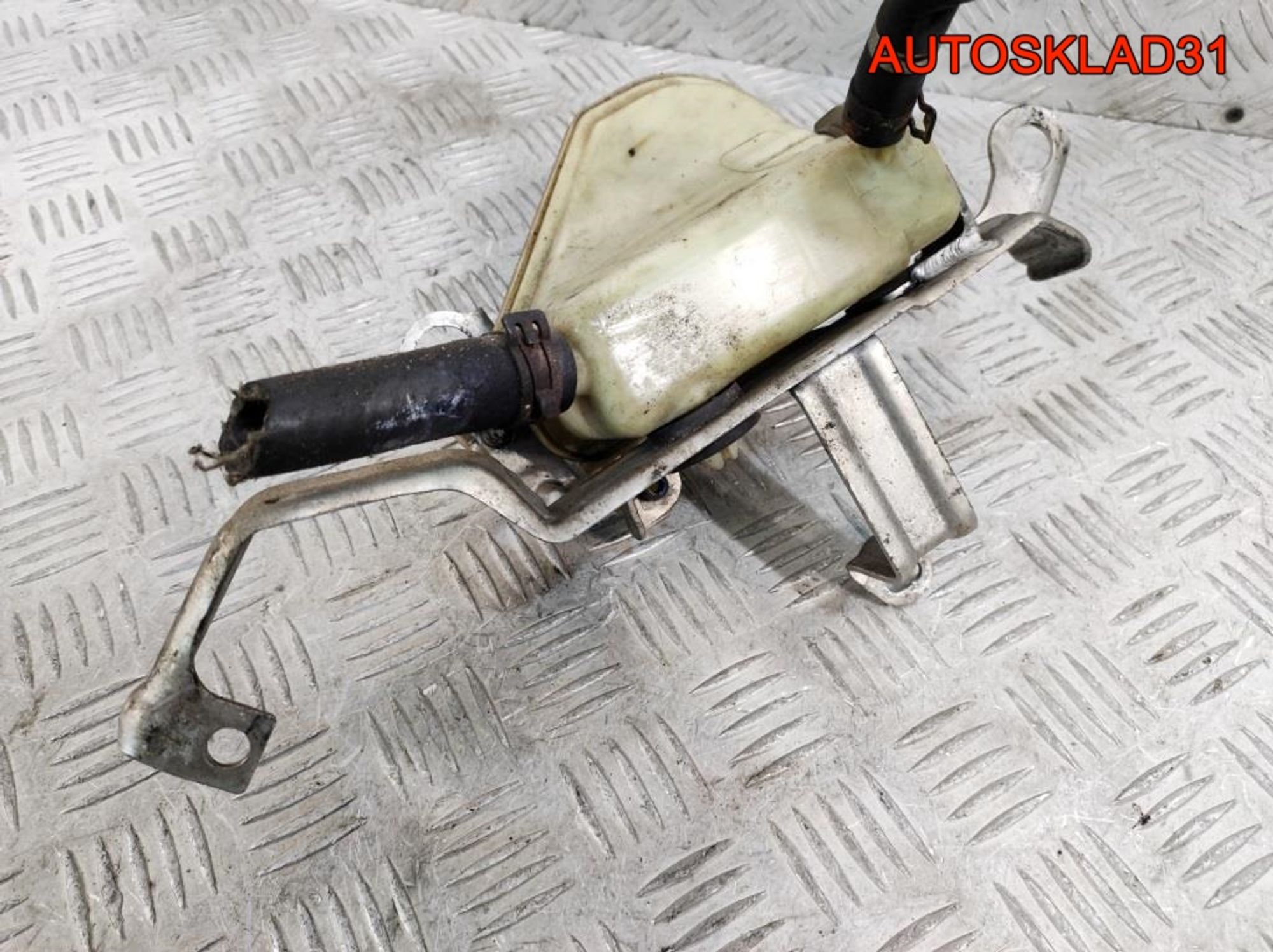 Бачок гидроусилителя Audi A8 D3 4E0422371P, 1400 рублей, Дубовое