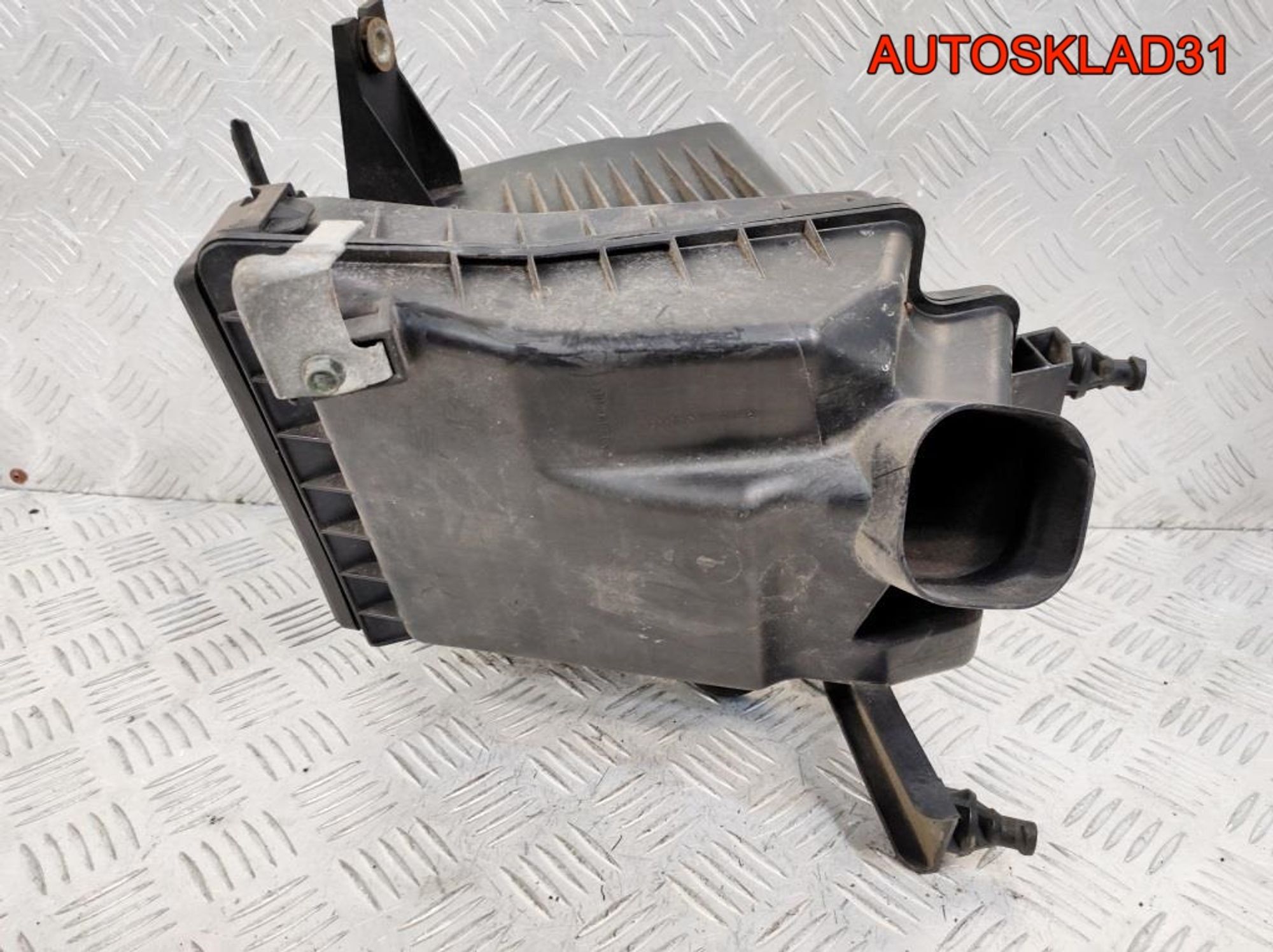 Корпус воздушного фильтра Nissan Qashqai 1,5 K9K, 5400 рублей, Дубовое