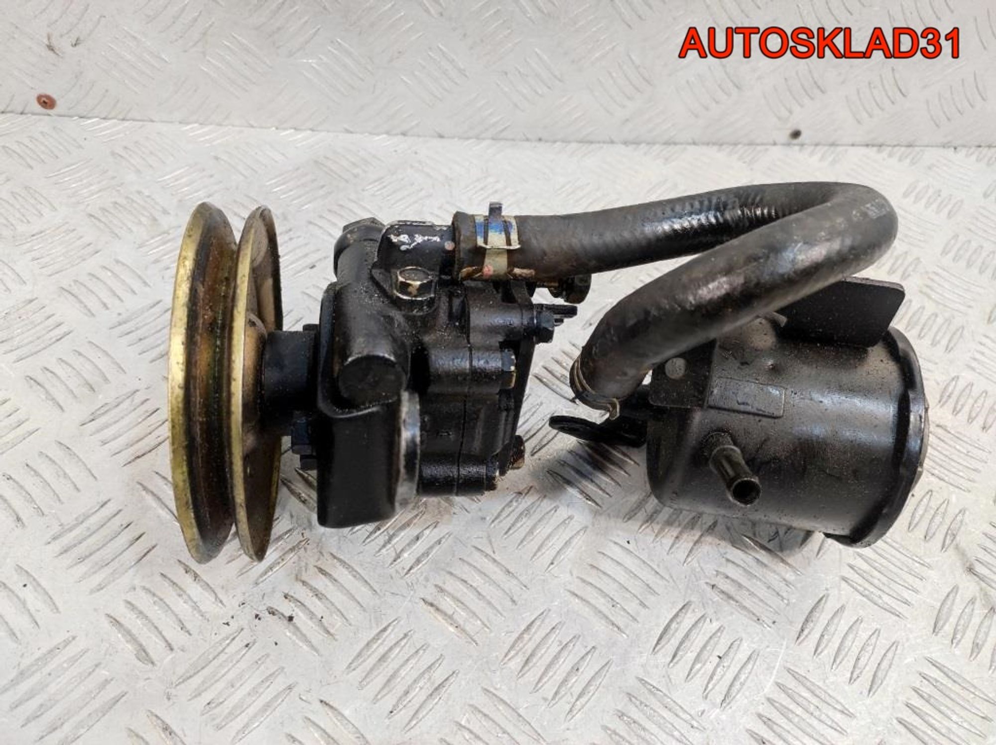 Насос гидроусилителя Nissan Pickup D22 2,5 Дизель, 2300 рублей, Дубовое