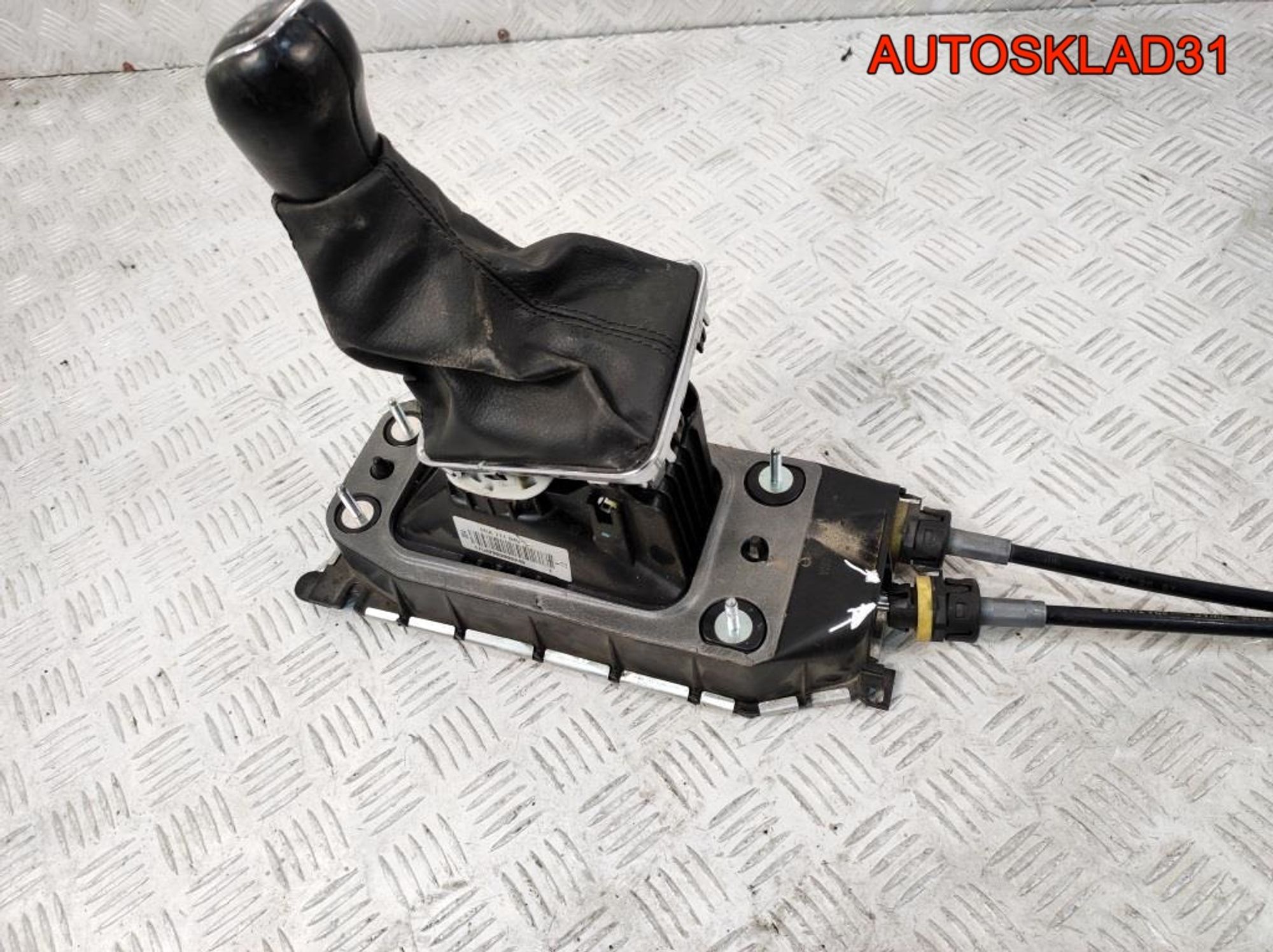 Кулиса МКПП с тросами Skoda Rapid 6RA711049E, 2300 рублей, Дубовое