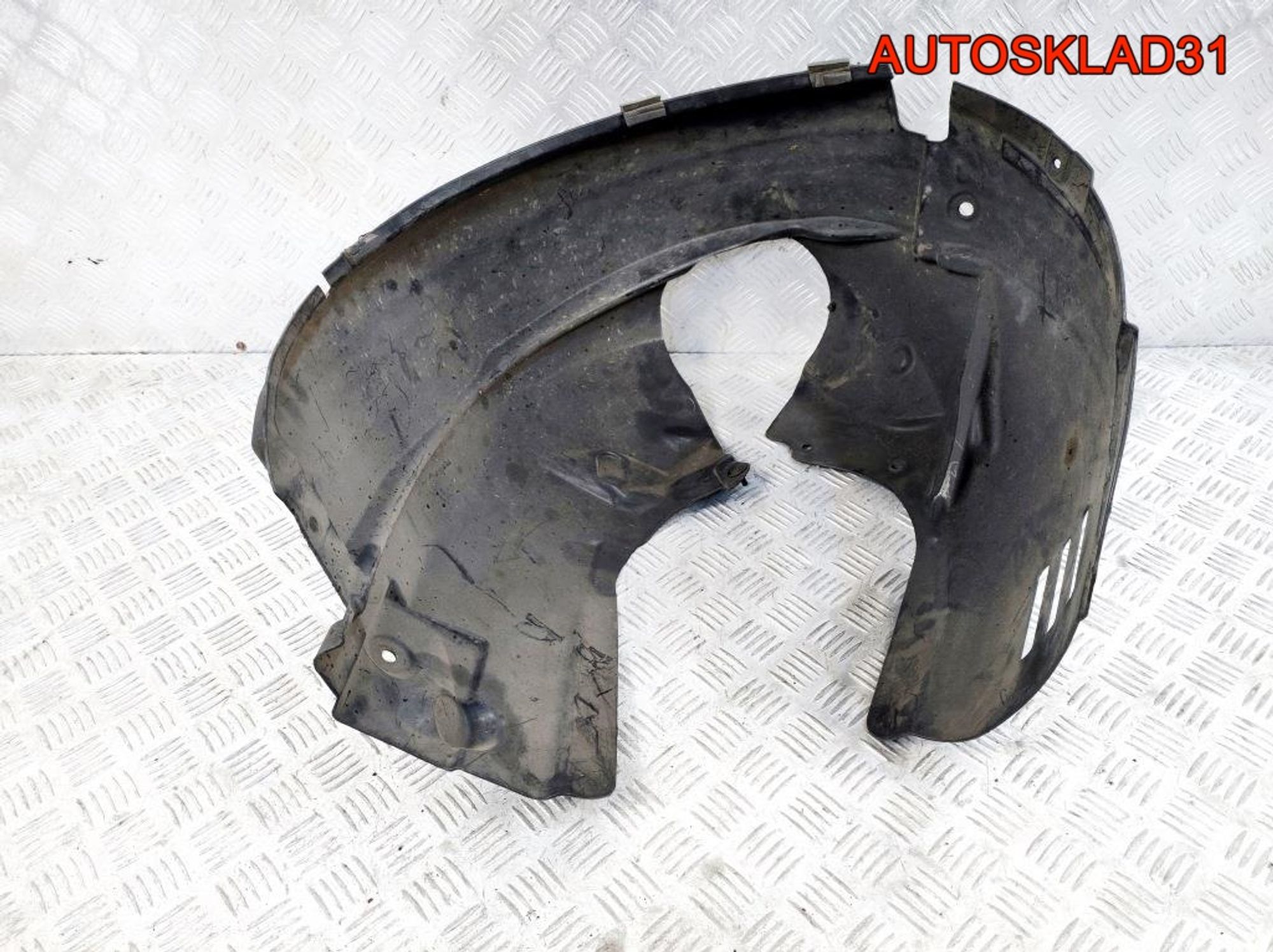 Локер передний правый Ford Fiesta Mk6 8A6116114AD, 1300 рублей, Дубовое